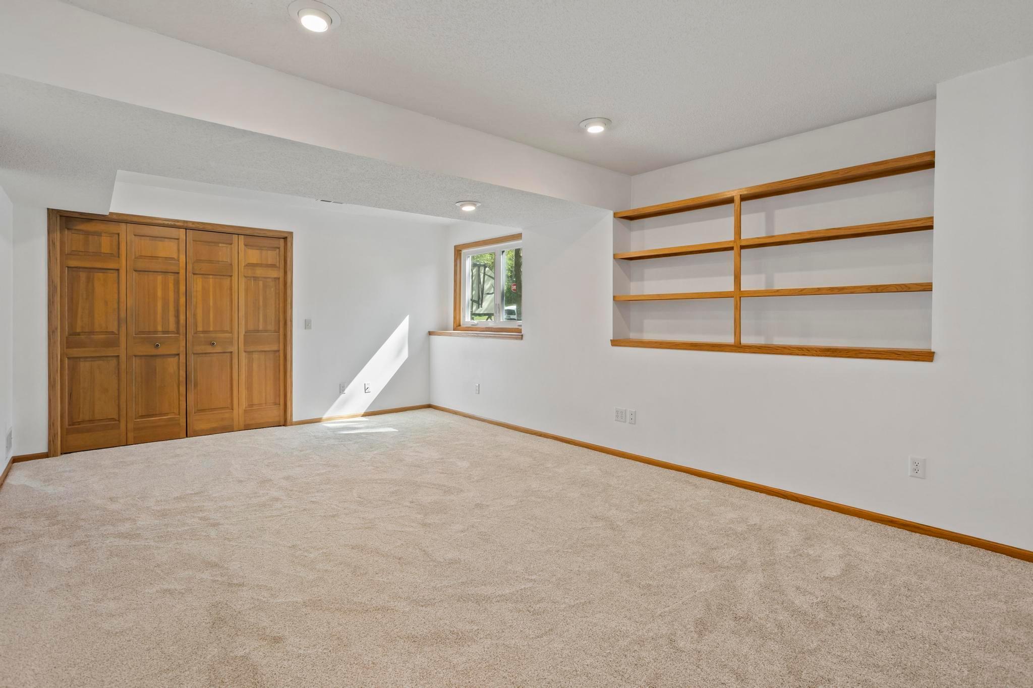 View of Residential at 12827 Dover Court, Apple Valley MN 55124, Apple Valley (29 of 53) - Mike Wilen | Minnesota Team Real Estate