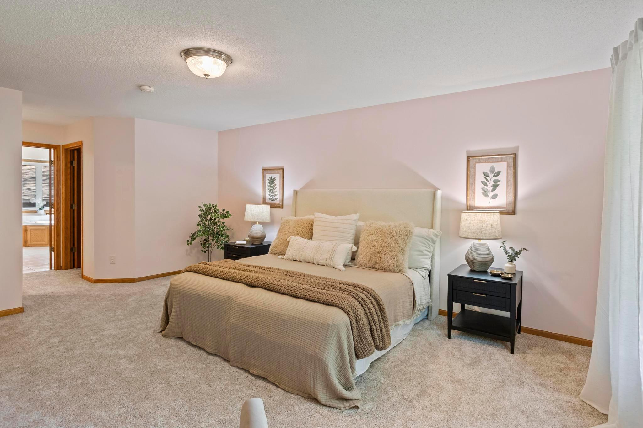View of Residential at 12827 Dover Court, Apple Valley MN 55124, Apple Valley (28 of 53) - Mike Wilen | Minnesota Team Real Estate