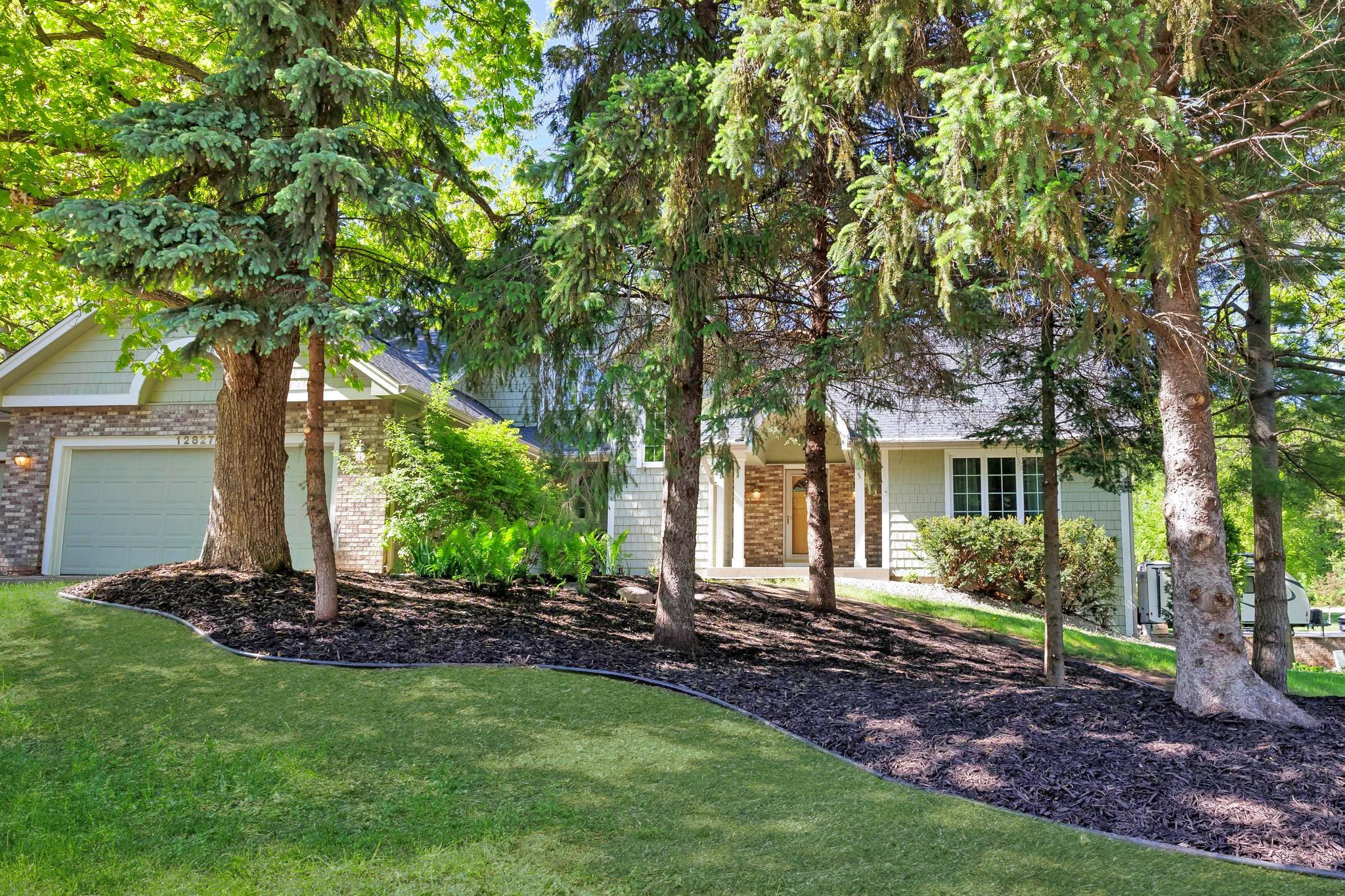 View of Residential at 12827 Dover Court, Apple Valley MN 55124, Apple Valley (12 of 53) - Mike Wilen | Minnesota Team Real Estate