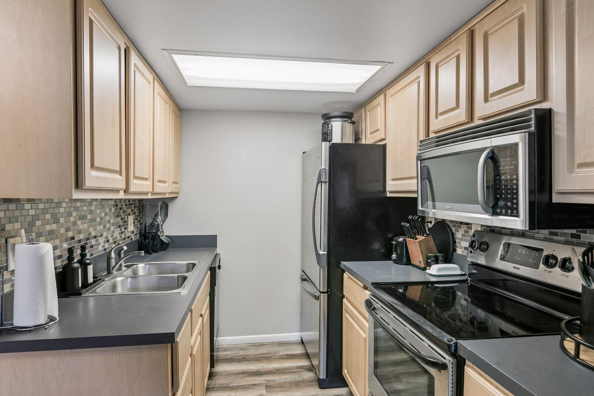 View of Residential at 3640 Independence Avenue #83, Saint Louis Park MN 55426, Saint Louis Park (4 of 31) - Mike Wilen | Minnesota Team Real Estate