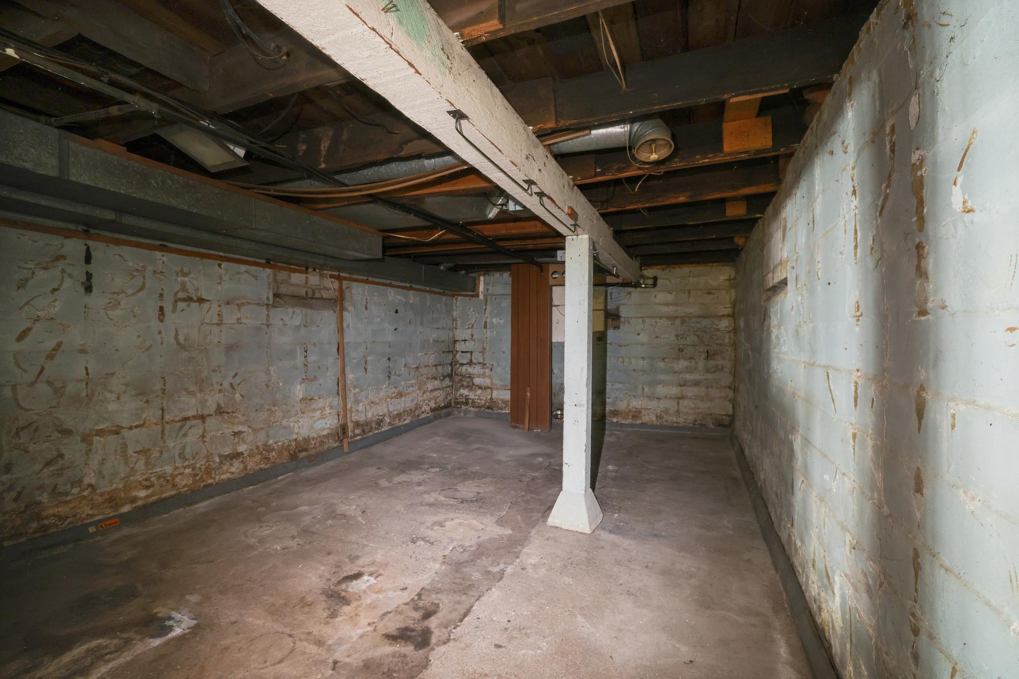 View of Residential at 1619 Reaney Avenue, Saint Paul MN 55106, Saint Paul (14 of 23) - Mike Wilen | Minnesota Team Real Estate