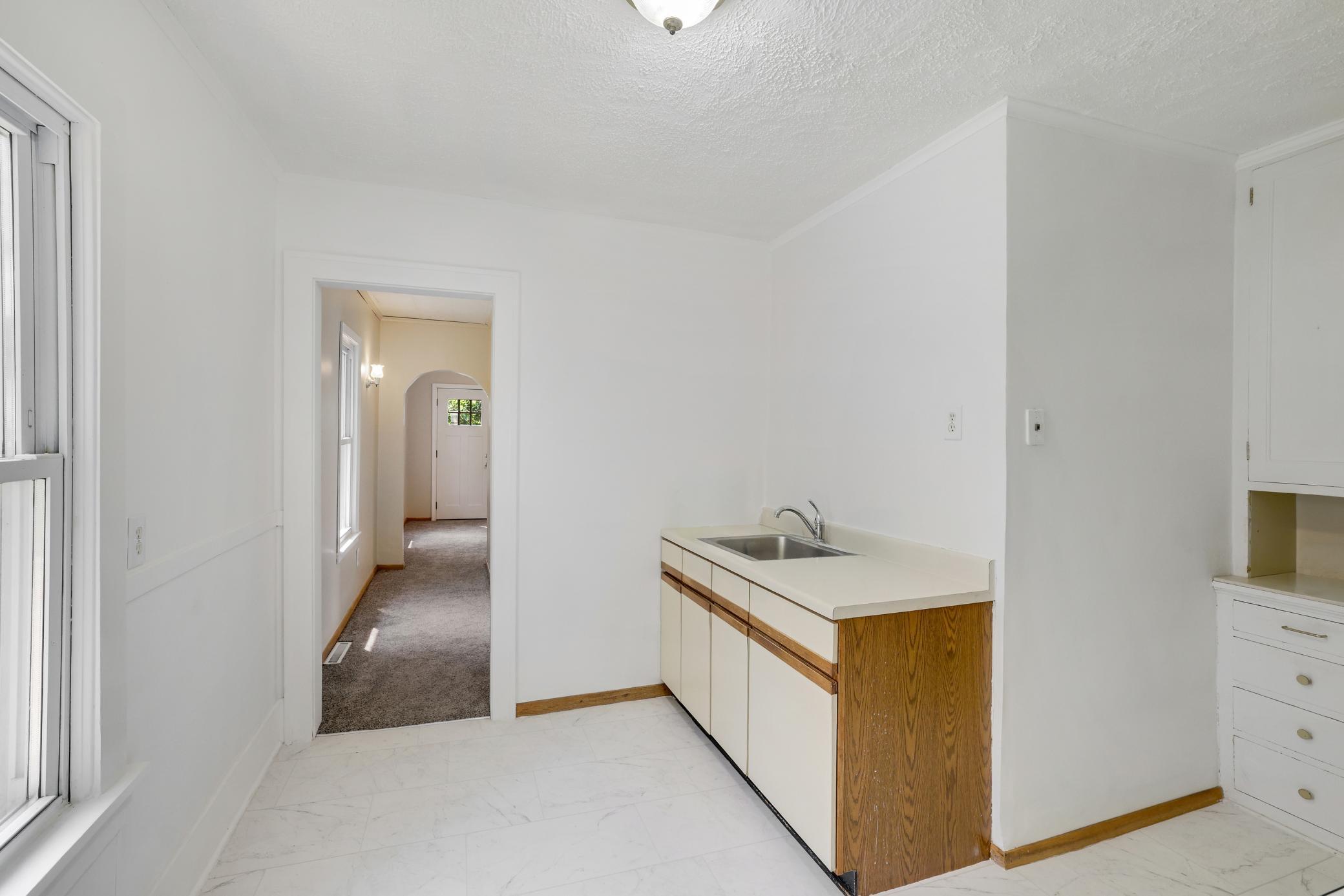 View of Residential at 1619 Reaney Avenue, Saint Paul MN 55106, Saint Paul (9 of 23) - Mike Wilen | Minnesota Team Real Estate