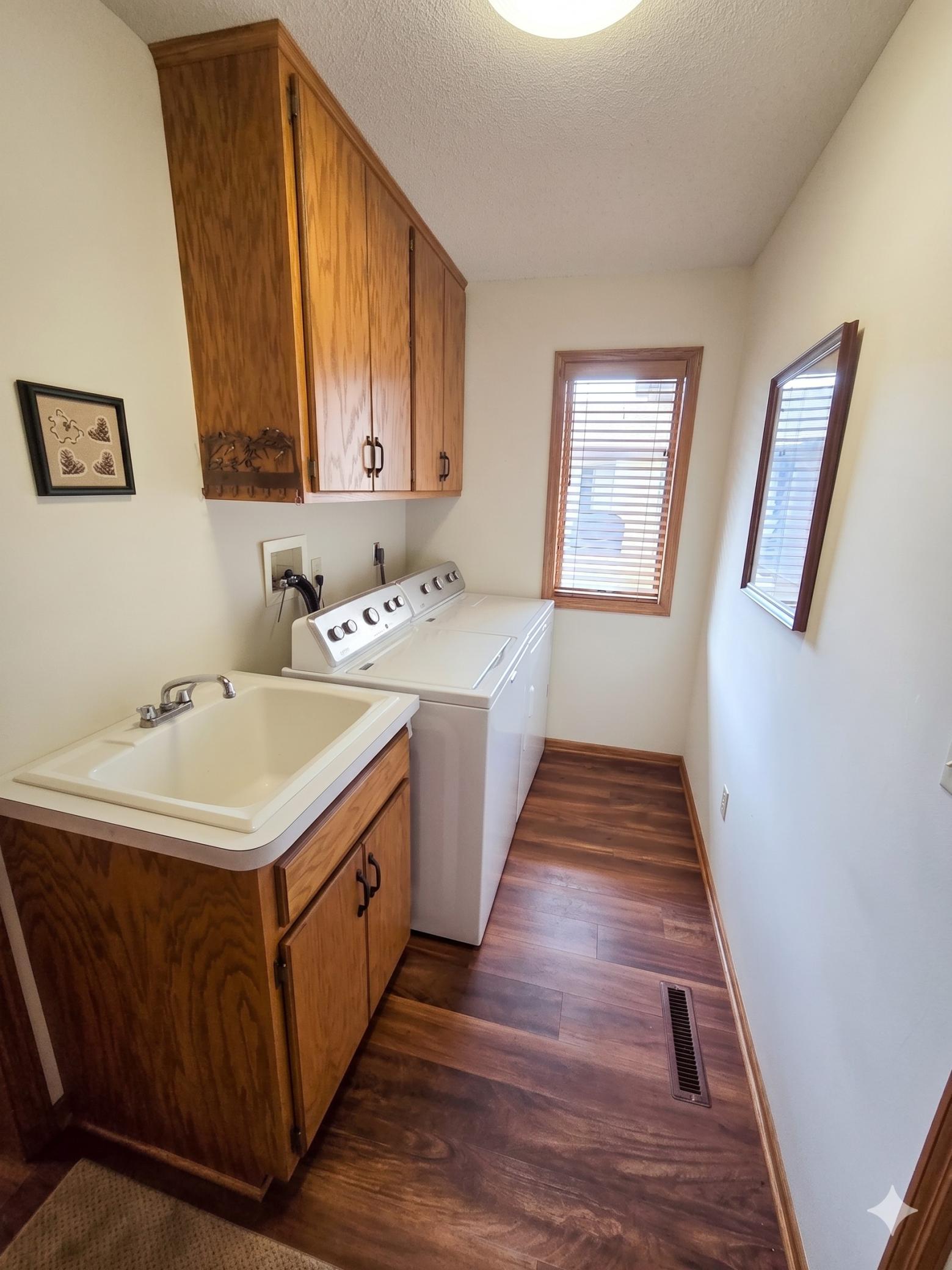 View of Residential at 2126 Vierling Drive, Shakopee MN 55379, Shakopee (21 of 27) - Mike Wilen | Minnesota Team Real Estate