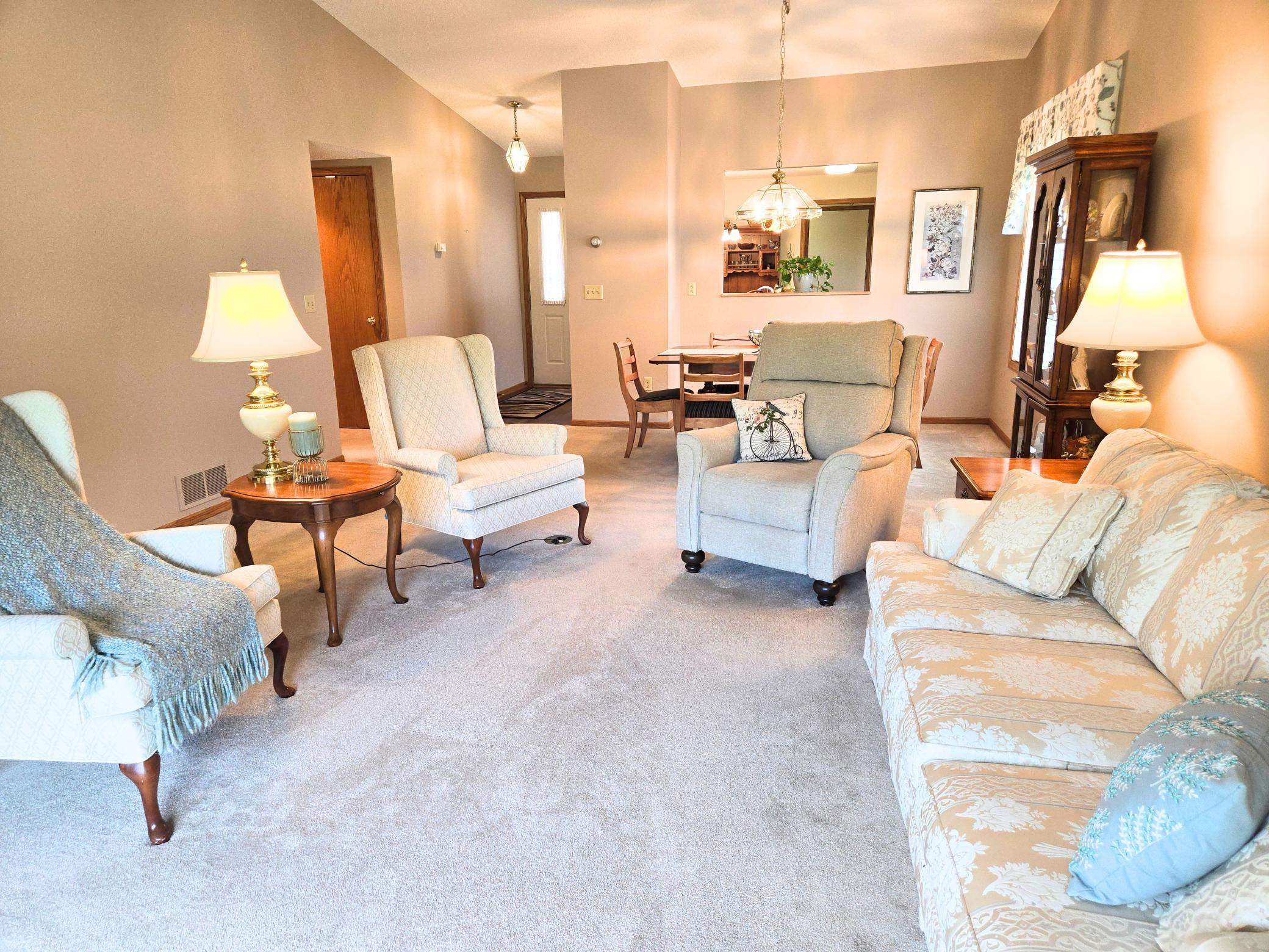 View of Residential at 2126 Vierling Drive, Shakopee MN 55379, Shakopee (11 of 27) - Mike Wilen | Minnesota Team Real Estate