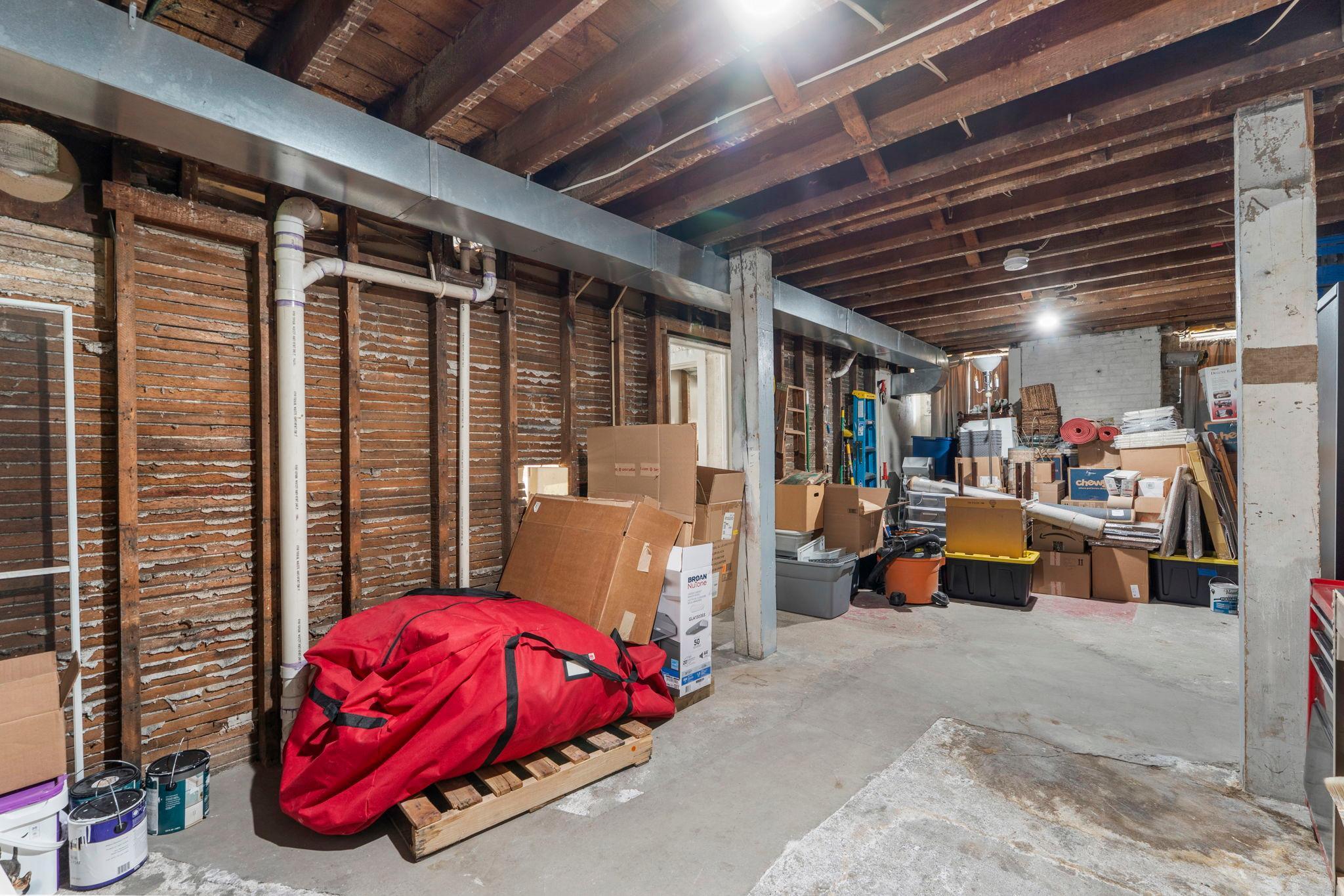 View of Residential at 2439 Park Avenue #F, Minneapolis MN 55404, Minneapolis (27 of 31) - Mike Wilen | Minnesota Team Real Estate