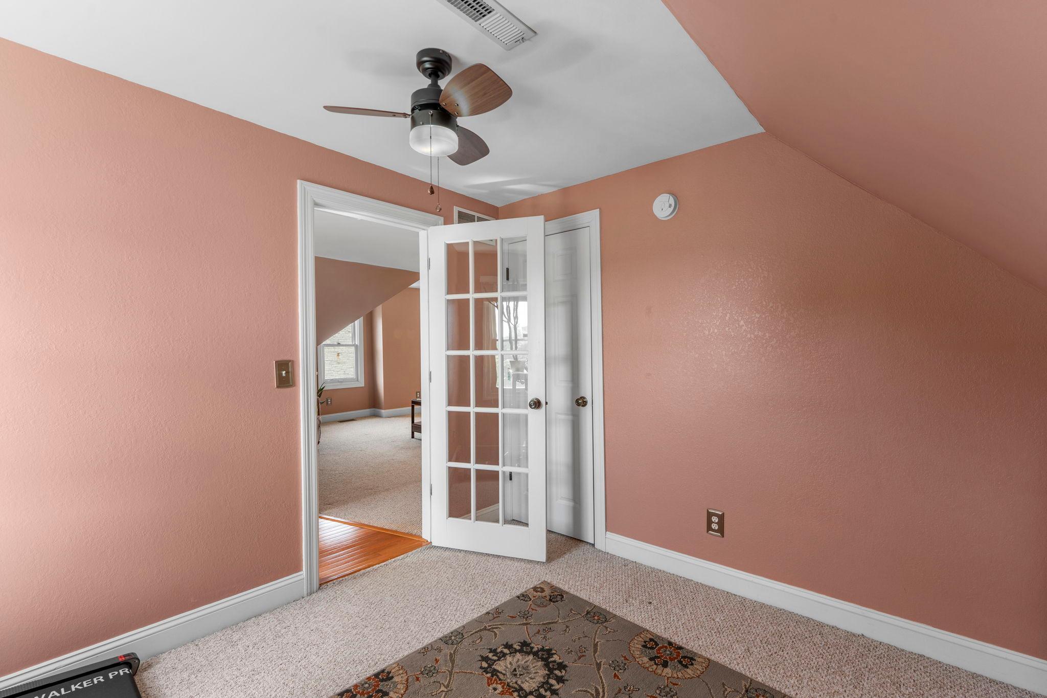 View of Residential at 2439 Park Avenue #F, Minneapolis MN 55404, Minneapolis (24 of 31) - Mike Wilen | Minnesota Team Real Estate