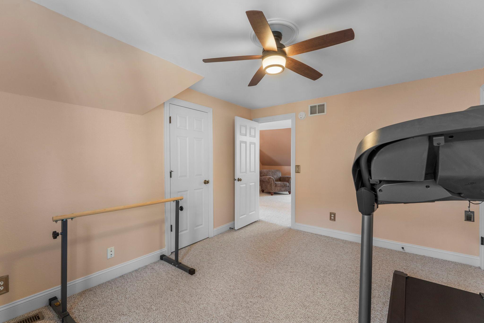 View of Residential at 2439 Park Avenue #F, Minneapolis MN 55404, Minneapolis (22 of 31) - Mike Wilen | Minnesota Team Real Estate