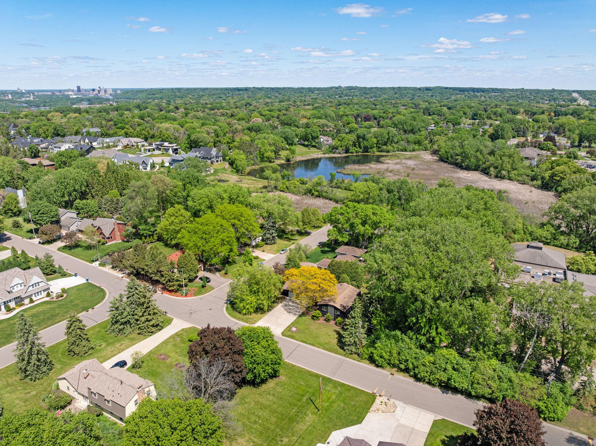 View of Residential at 1940 Hunter Lane, Mendota Heights MN 55118, Mendota Heights (87 of 91) - Mike Wilen | Minnesota Team Real Estate