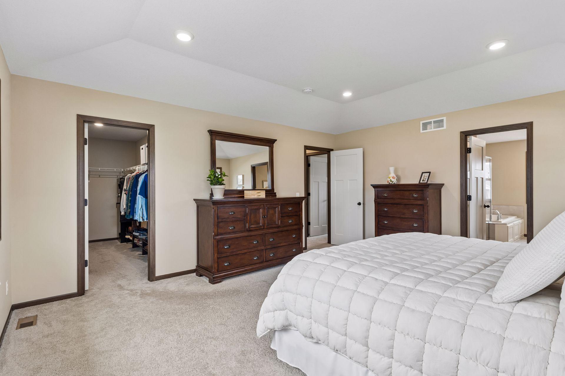 View of Residential at 20164 Harvest Drive, Lakeville MN 55044, Lakeville (29 of 58) - Mike Wilen | Minnesota Team Real Estate