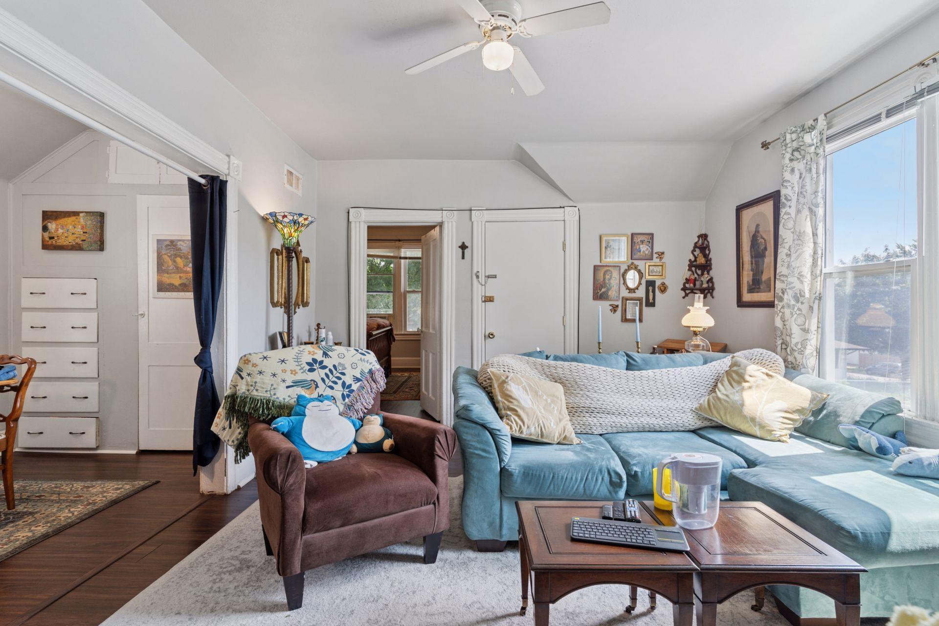 View of Residential Income at 997 Marion Street, Saint Paul MN 55117, Saint Paul (12 of 43) - Mike Wilen | Minnesota Team Real Estate