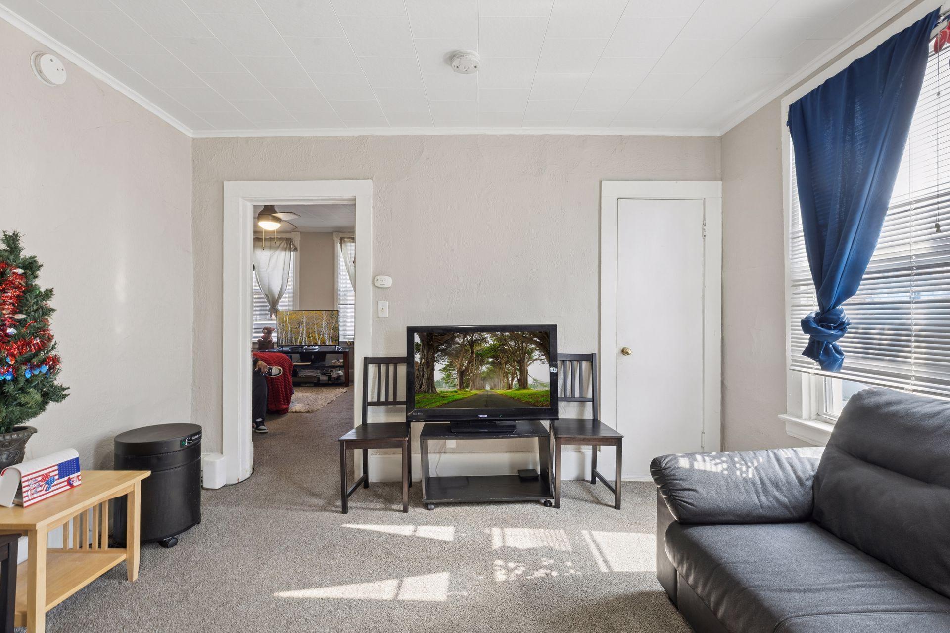 View of Residential Income at 997 Marion Street, Saint Paul MN 55117, Saint Paul (33 of 43) - Mike Wilen | Minnesota Team Real Estate