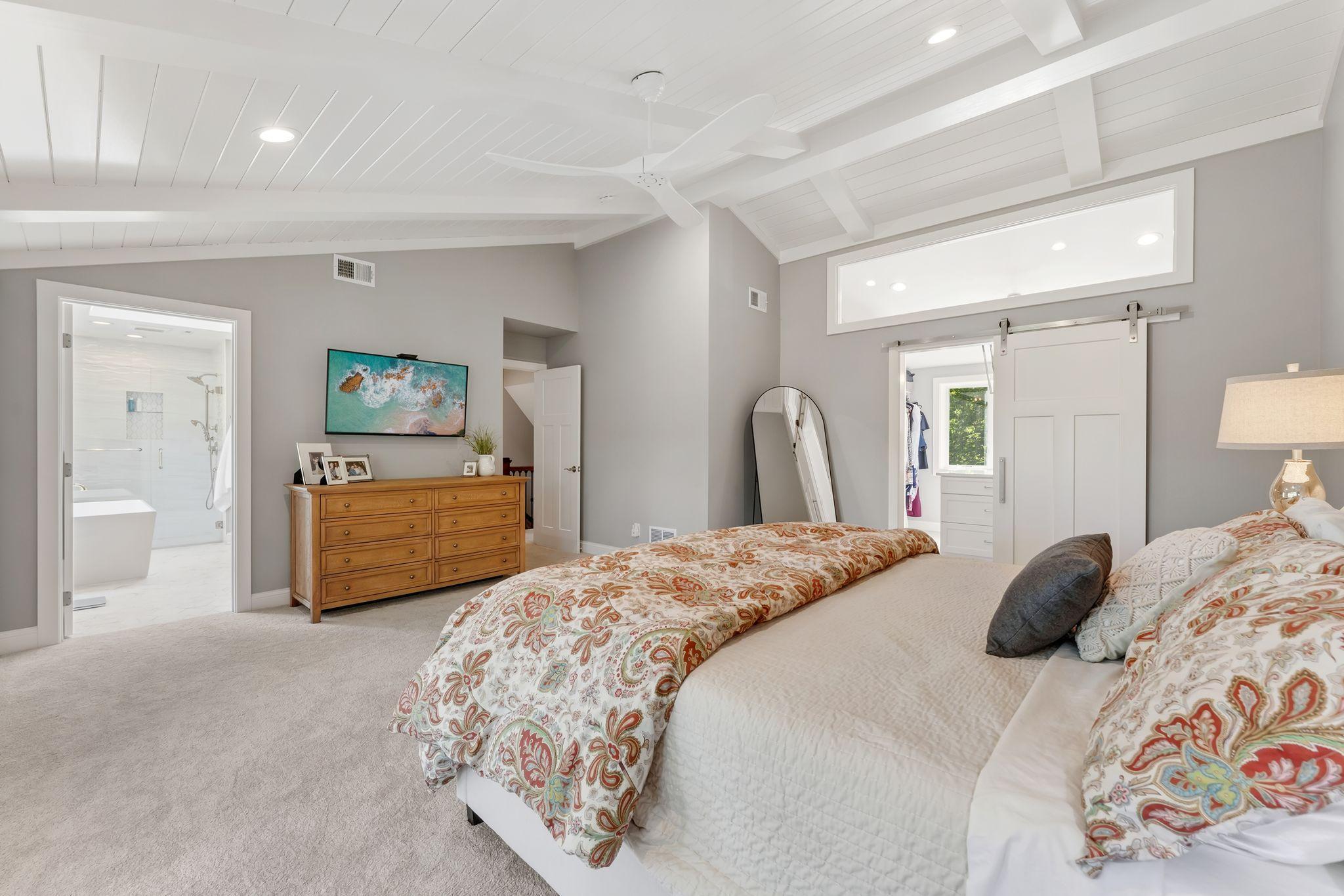 View of Residential at 1555 Smith Avenue, West Saint Paul MN 55118, West Saint Paul (37 of 71) - Mike Wilen | Minnesota Team Real Estate