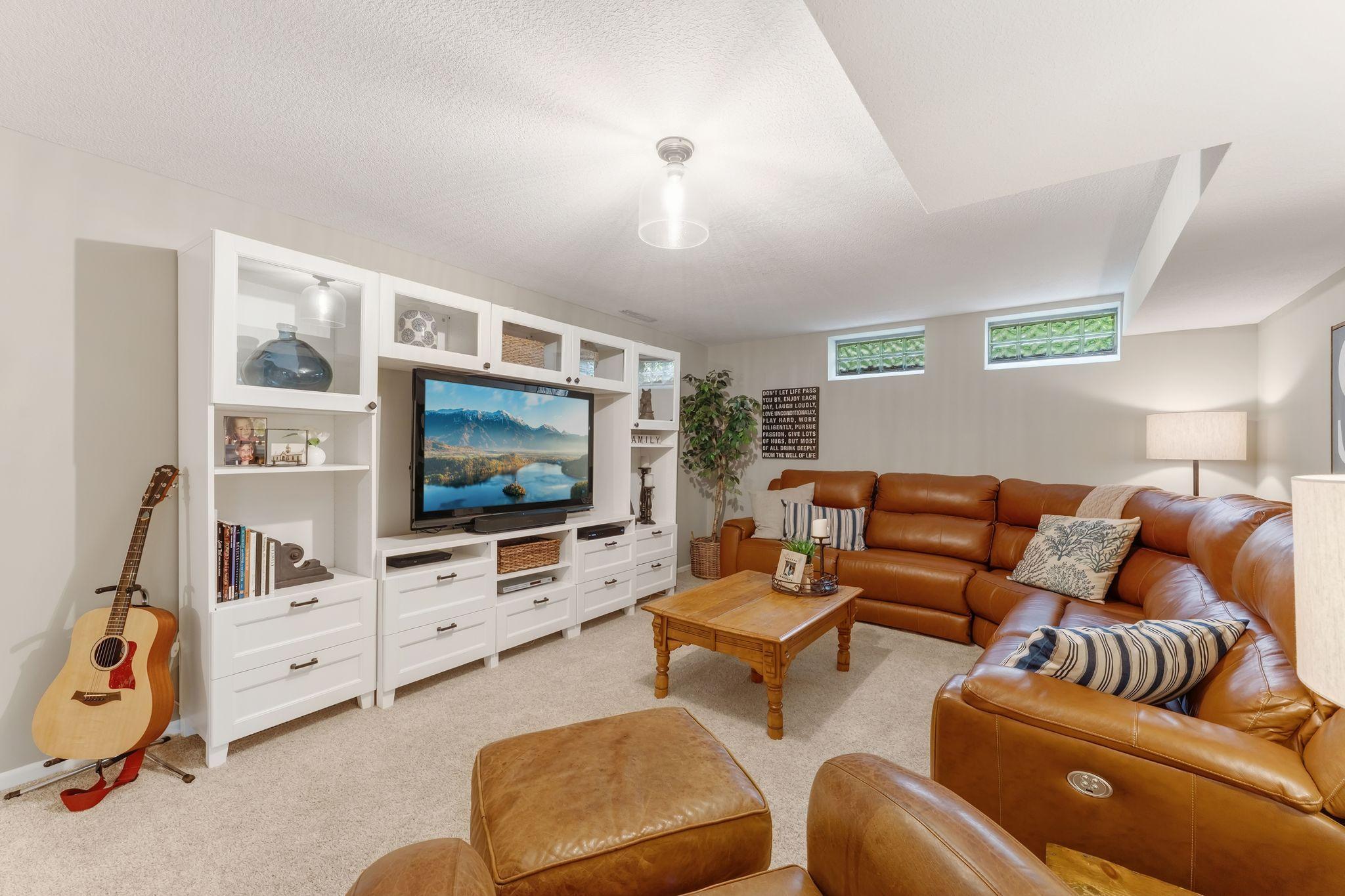 View of Residential at 1555 Smith Avenue, West Saint Paul MN 55118, West Saint Paul (52 of 71) - Mike Wilen | Minnesota Team Real Estate