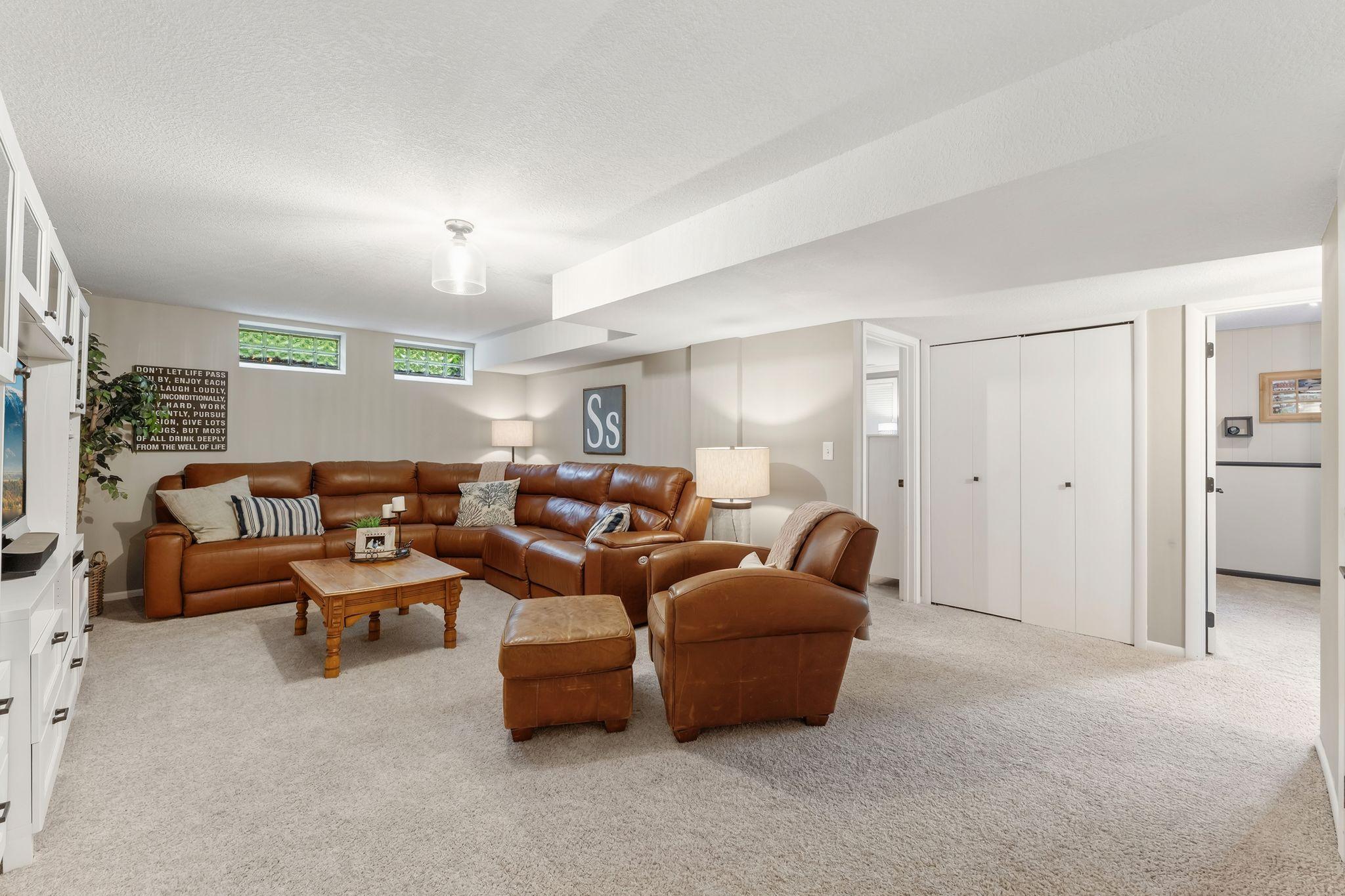 View of Residential at 1555 Smith Avenue, West Saint Paul MN 55118, West Saint Paul (51 of 71) - Mike Wilen | Minnesota Team Real Estate