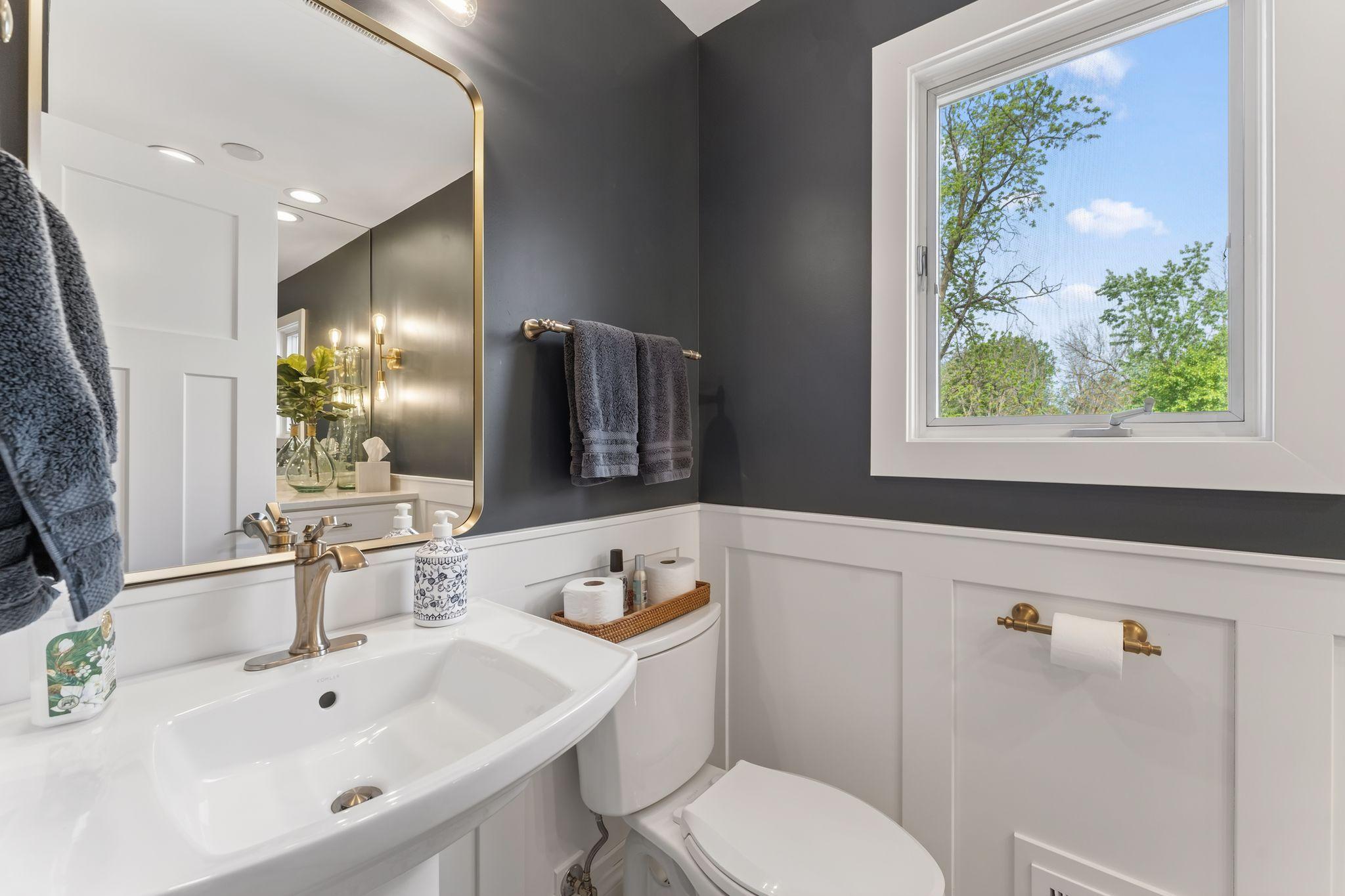 View of Residential at 1555 Smith Avenue, West Saint Paul MN 55118, West Saint Paul (30 of 71) - Mike Wilen | Minnesota Team Real Estate