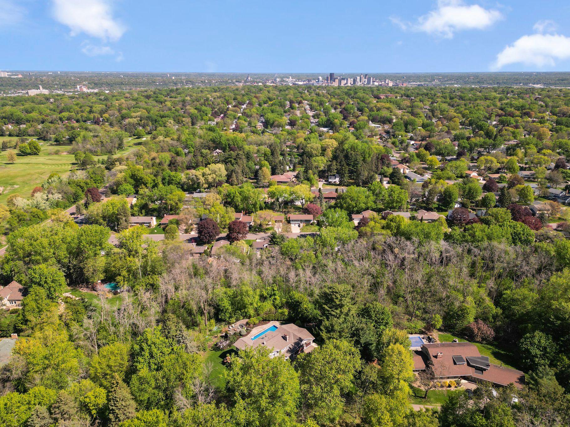 View of Residential at 1555 Smith Avenue, West Saint Paul MN 55118, West Saint Paul (67 of 71) - Mike Wilen | Minnesota Team Real Estate