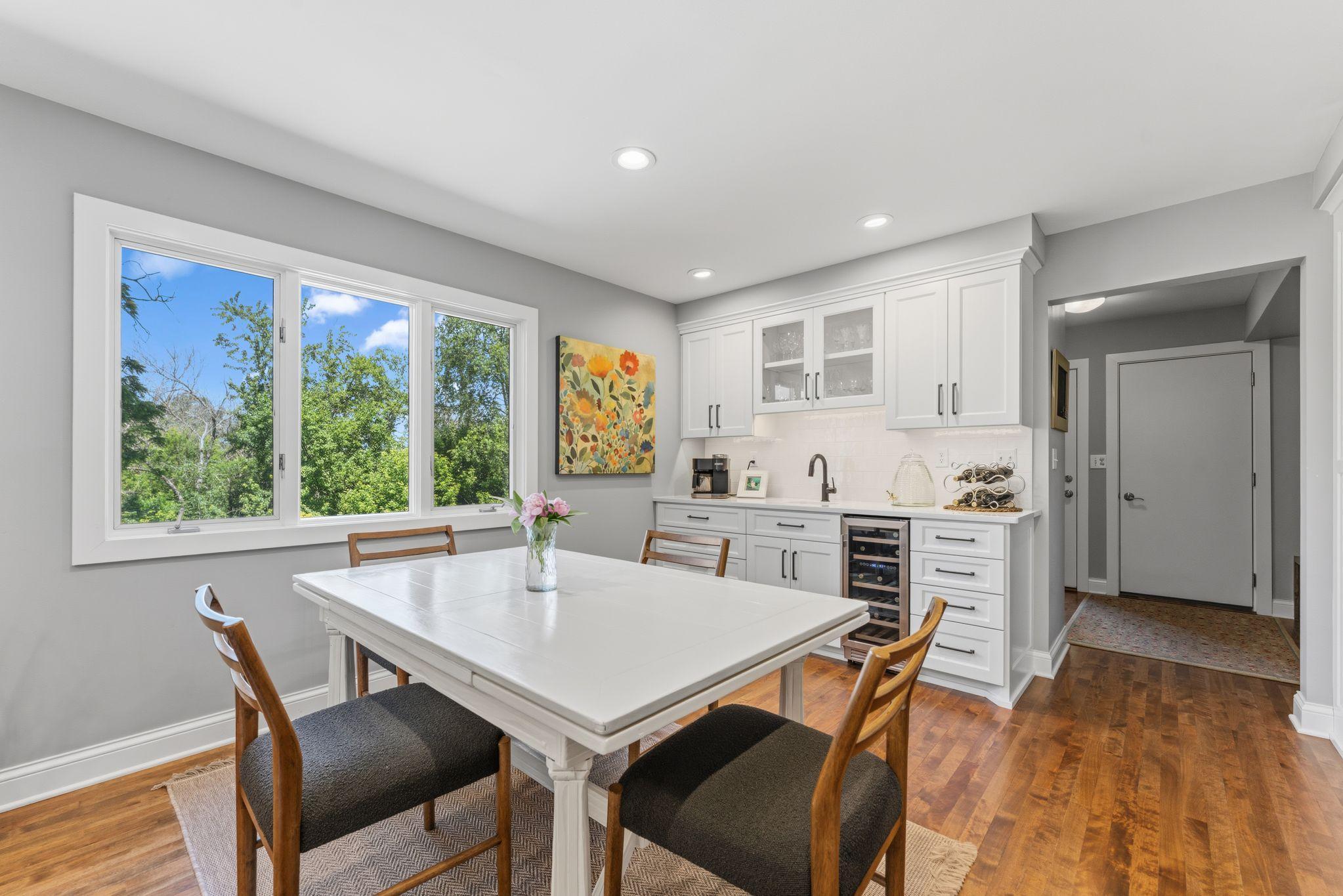 View of Residential at 1555 Smith Avenue, West Saint Paul MN 55118, West Saint Paul (20 of 71) - Mike Wilen | Minnesota Team Real Estate