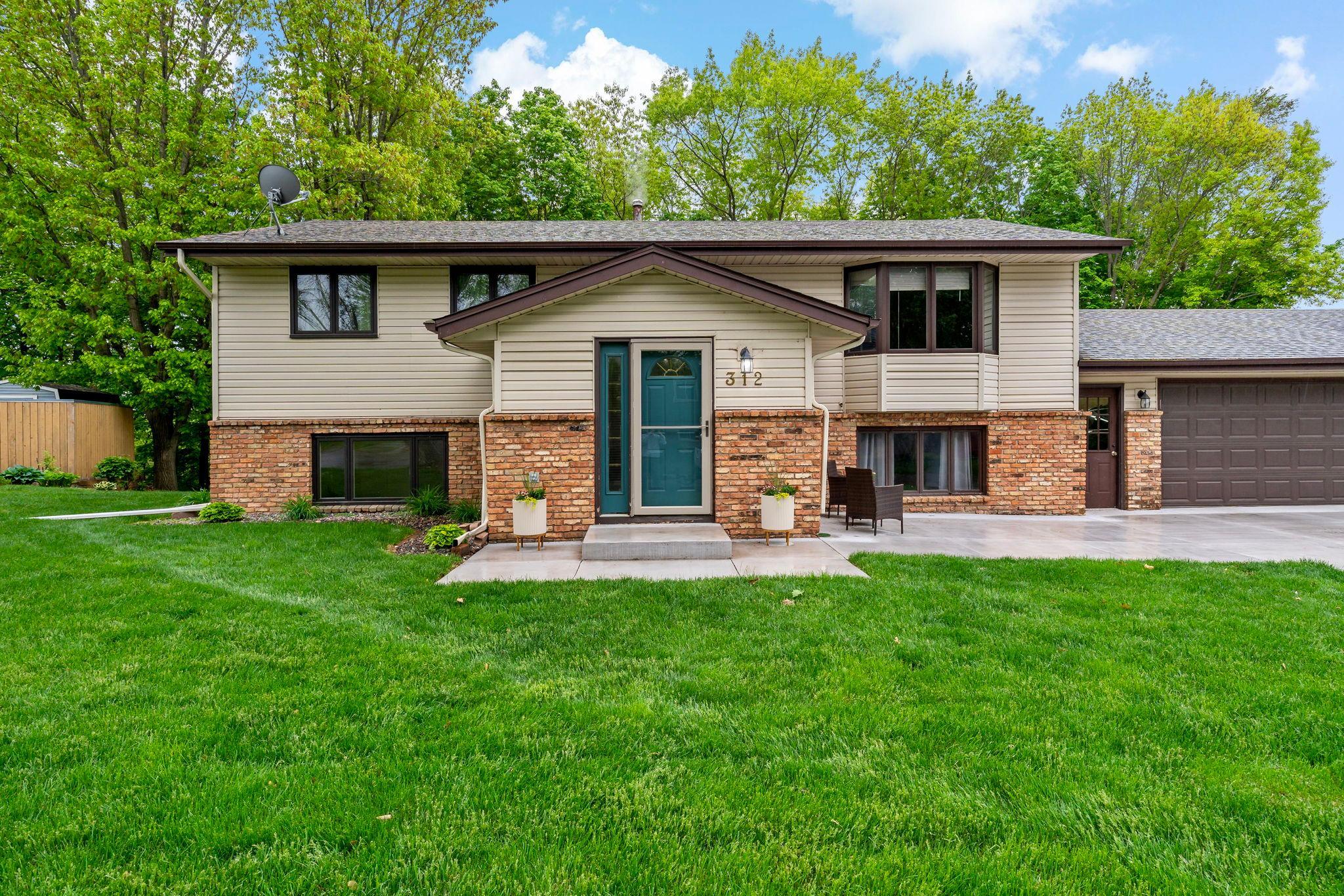 View of Residential at 312 Circle Lane, Saint Michael MN 55376, Saint Michael - Mike Wilen | Minnesota Team Real Estate