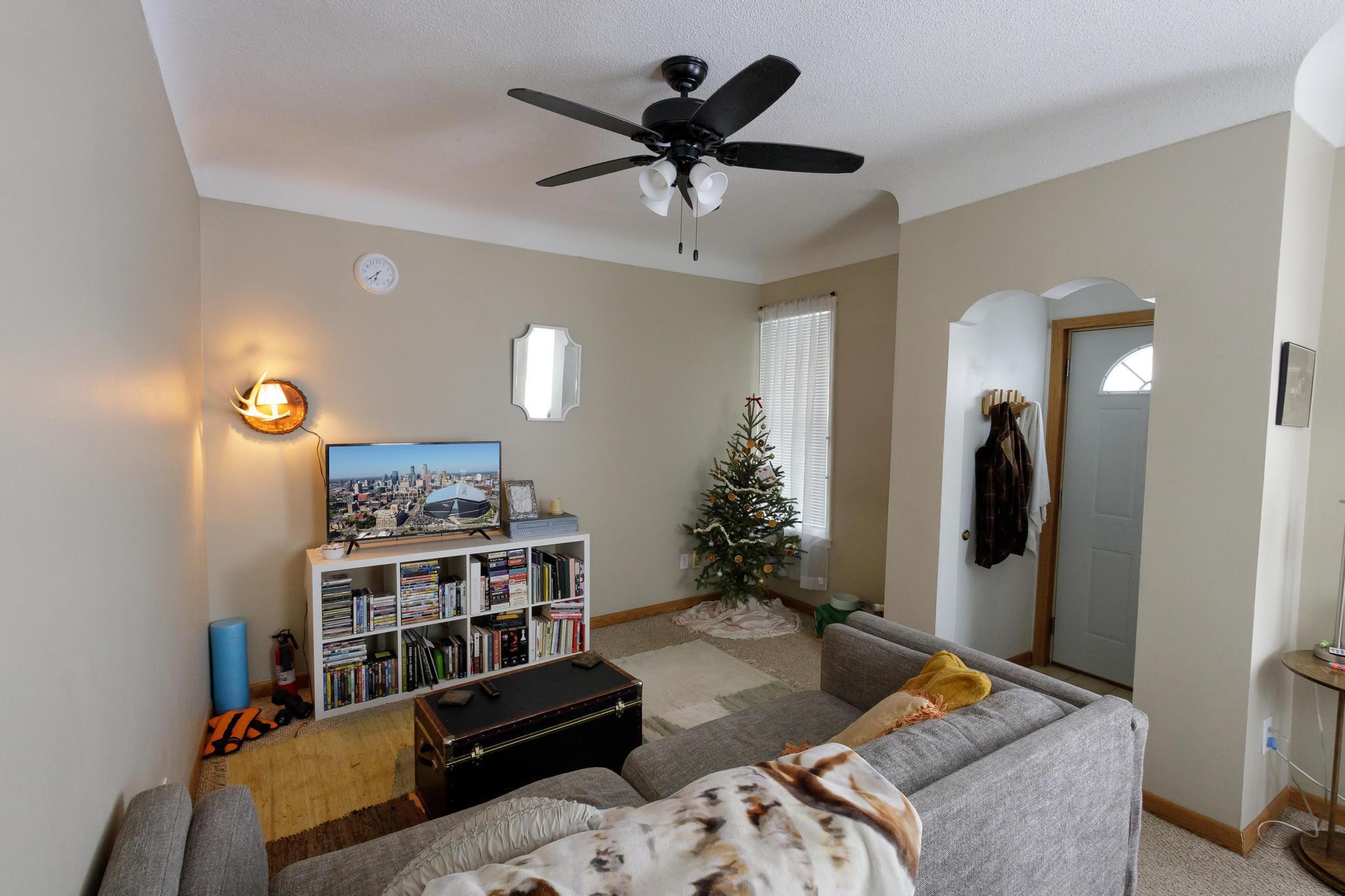 View of Residential Income at 3504 Cedar Avenue, Minneapolis MN 55407, Minneapolis (4 of 22) - Mike Wilen | Minnesota Team Real Estate