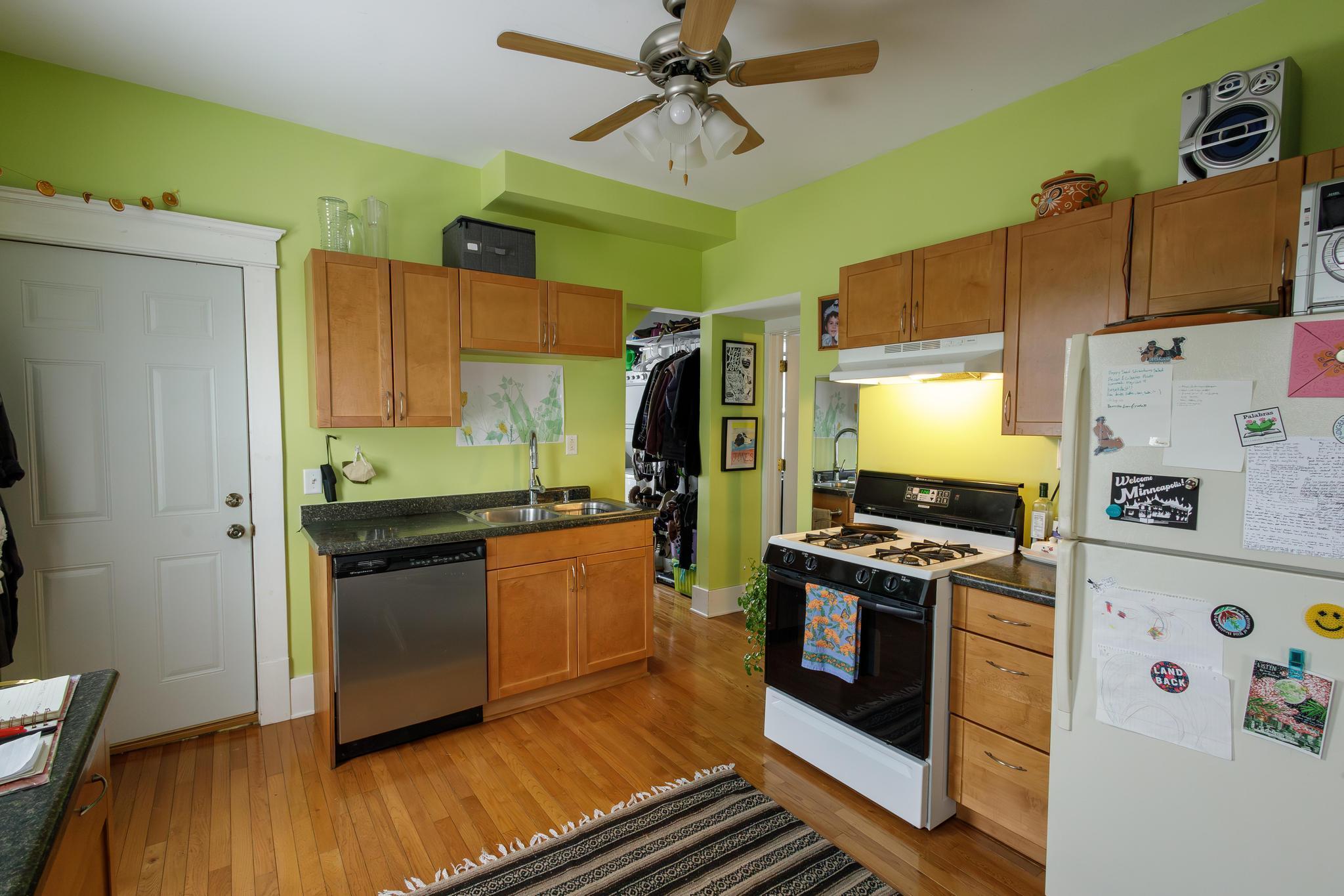 View of Residential Income at 3504 Cedar Avenue, Minneapolis MN 55407, Minneapolis (7 of 22) - Mike Wilen | Minnesota Team Real Estate