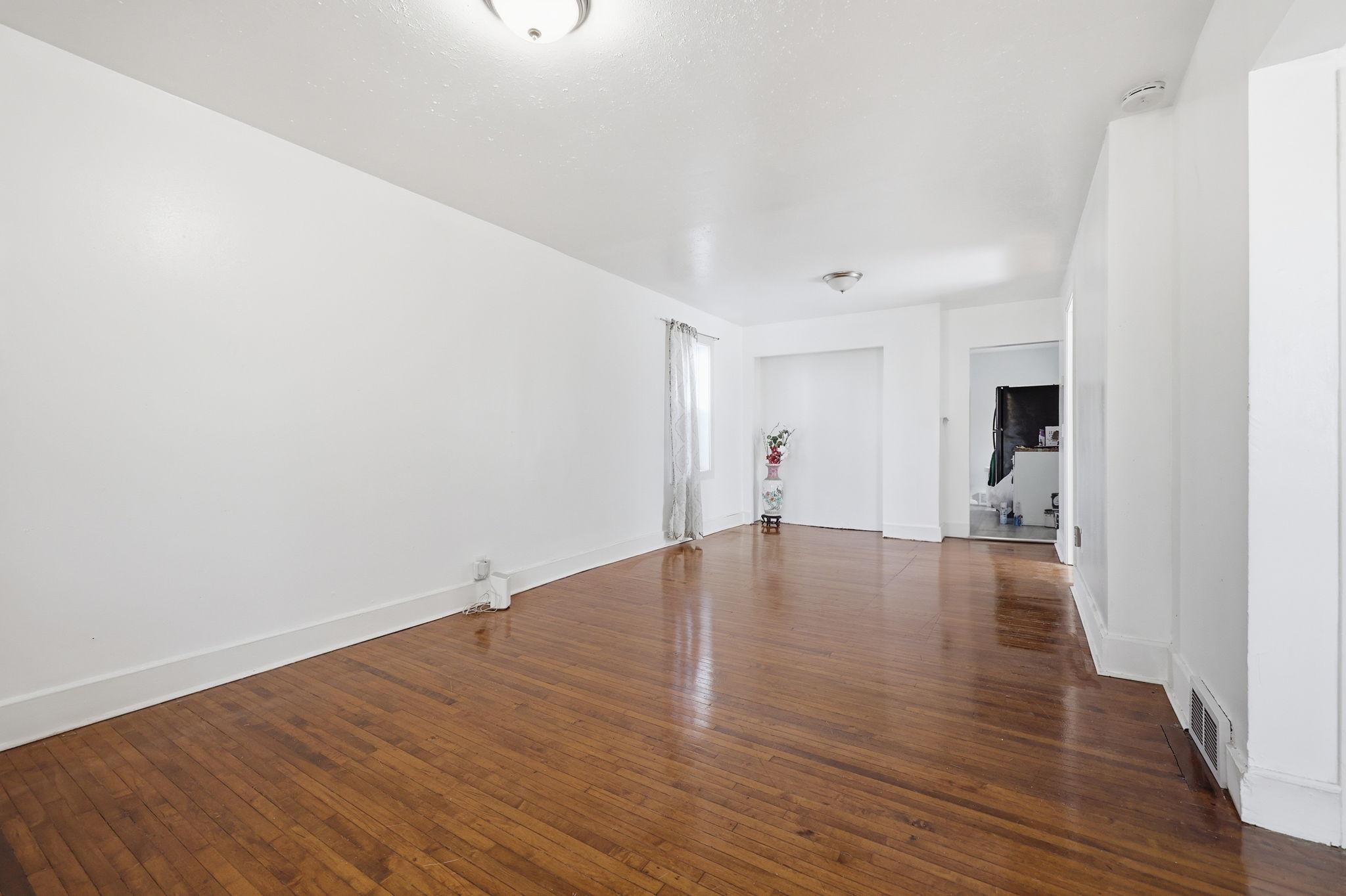 View of Residential at 959 Jenks Avenue, Saint Paul MN 55106, Saint Paul (11 of 29) - Mike Wilen | Minnesota Team Real Estate