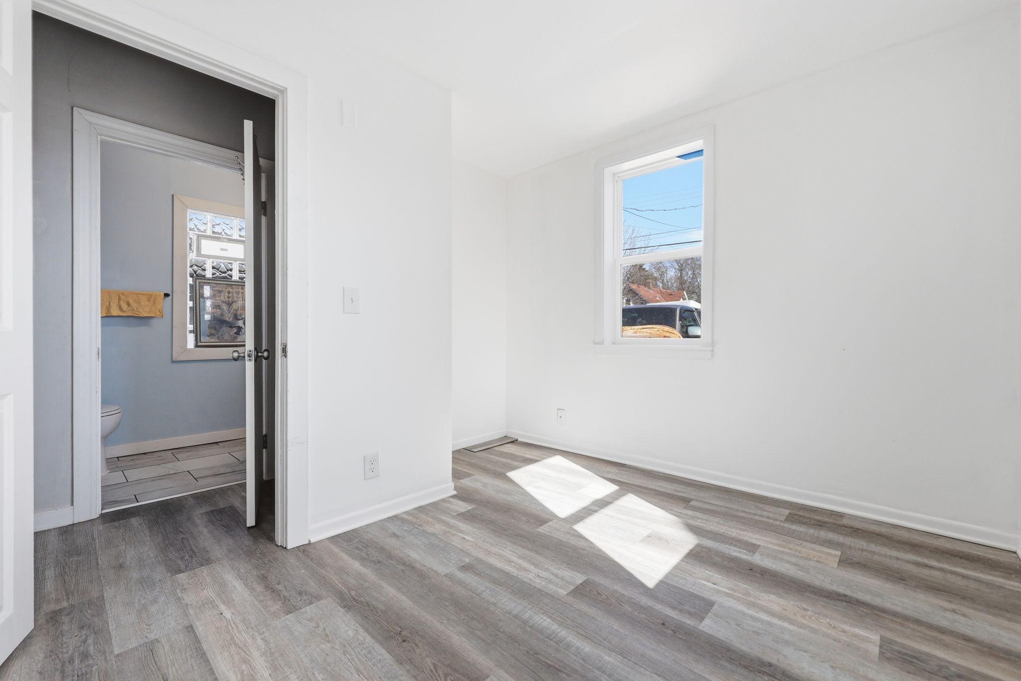 View of Residential at 959 Jenks Avenue, Saint Paul MN 55106, Saint Paul (13 of 29) - Mike Wilen | Minnesota Team Real Estate