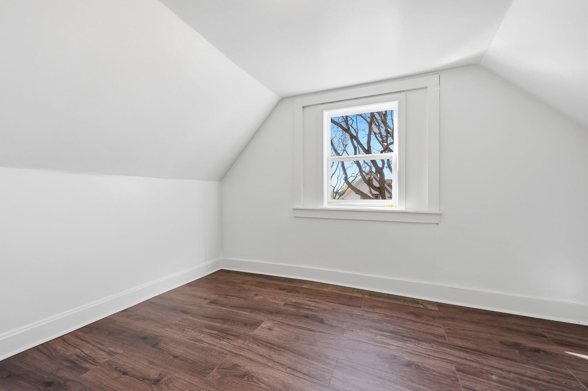 View of Residential at 959 Jenks Avenue, Saint Paul MN 55106, Saint Paul (24 of 29) - Mike Wilen | Minnesota Team Real Estate
