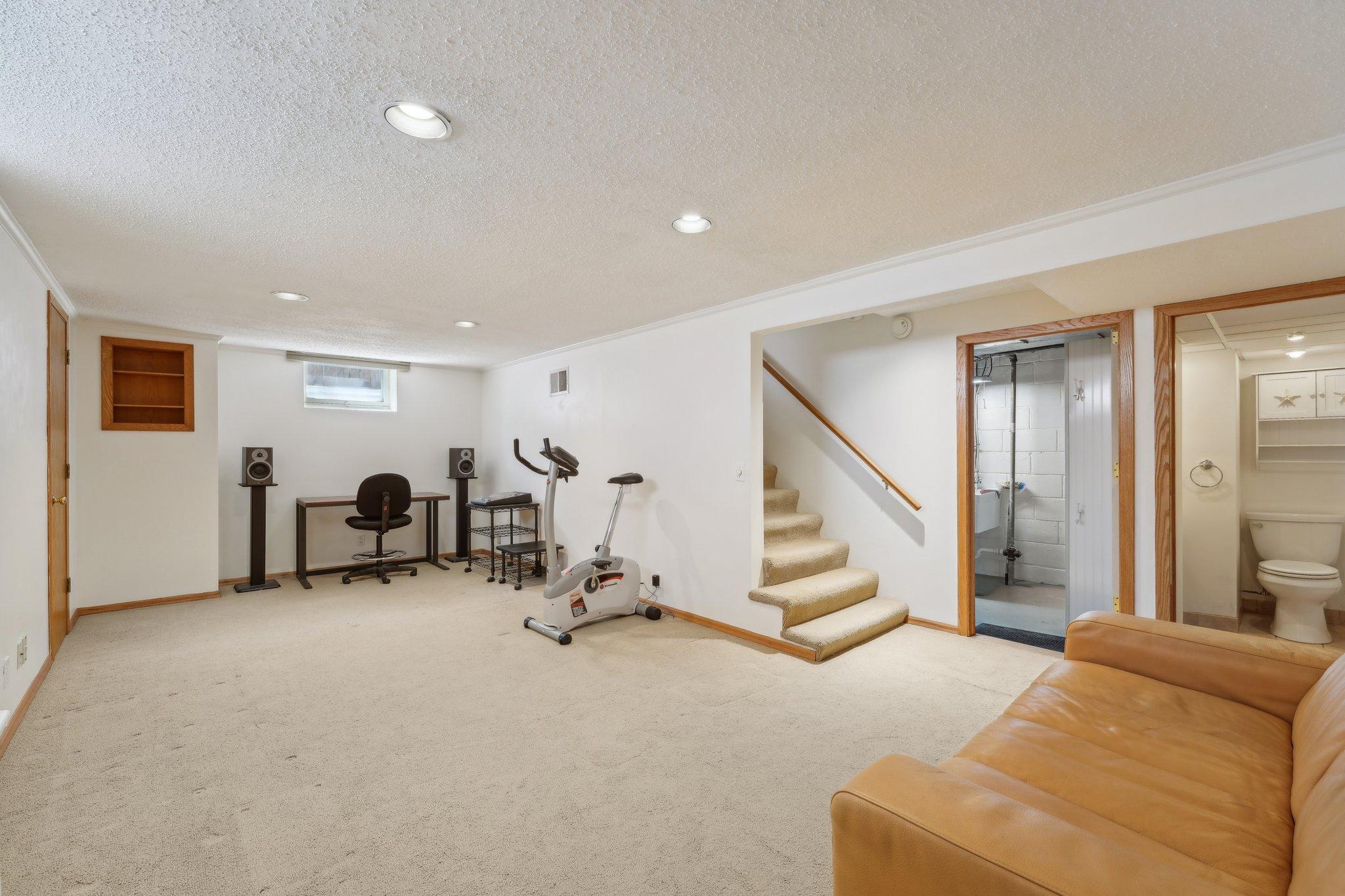 View of Residential at 5120 Bedford Avenue, Edina MN 55436, Edina (17 of 21) - Mike Wilen | Minnesota Team Real Estate