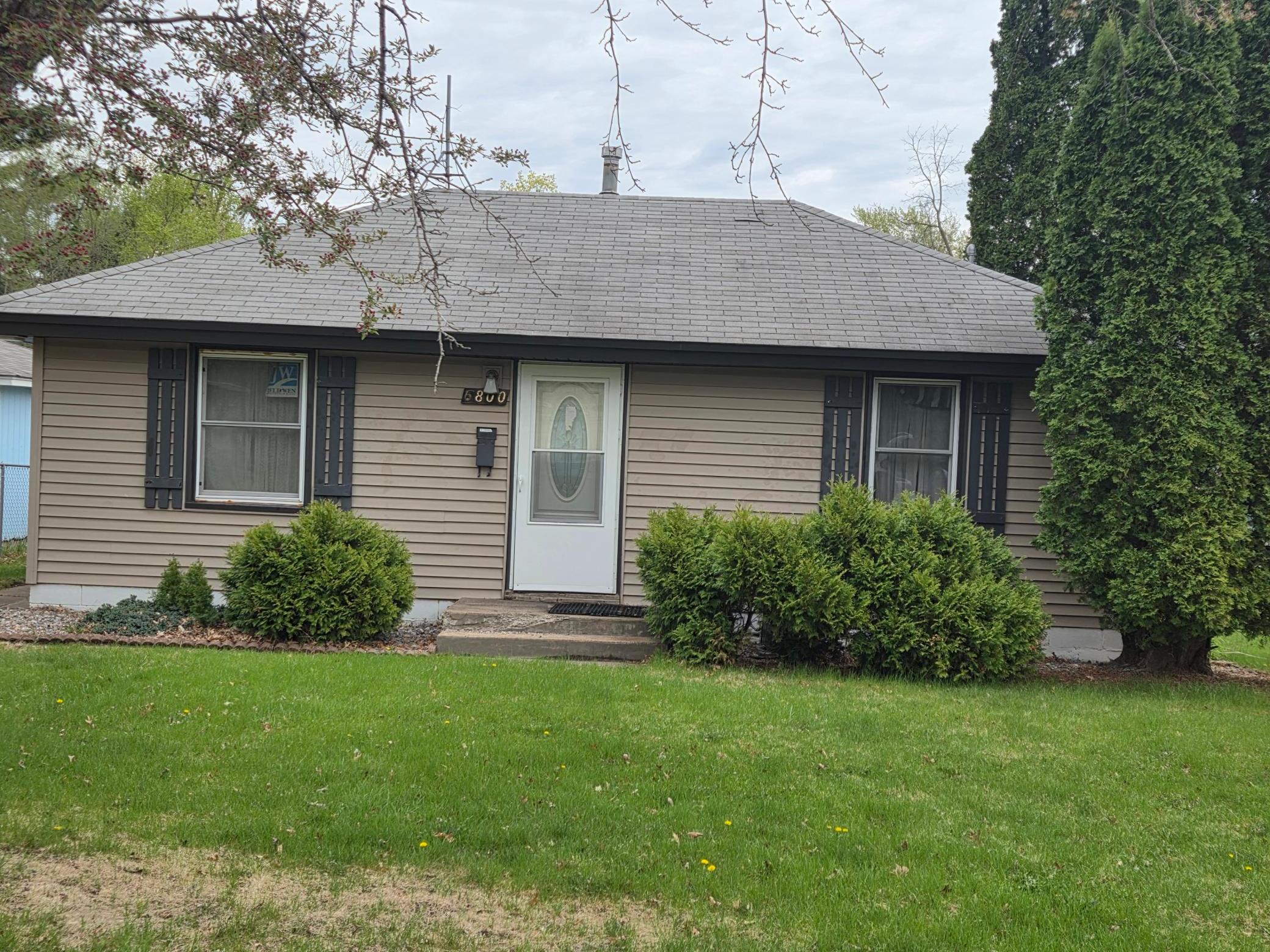 View of Residential at 6800 Perry Avenue, Brooklyn Center MN 55429, Brooklyn Center - Mike Wilen | Minnesota Team Real Estate