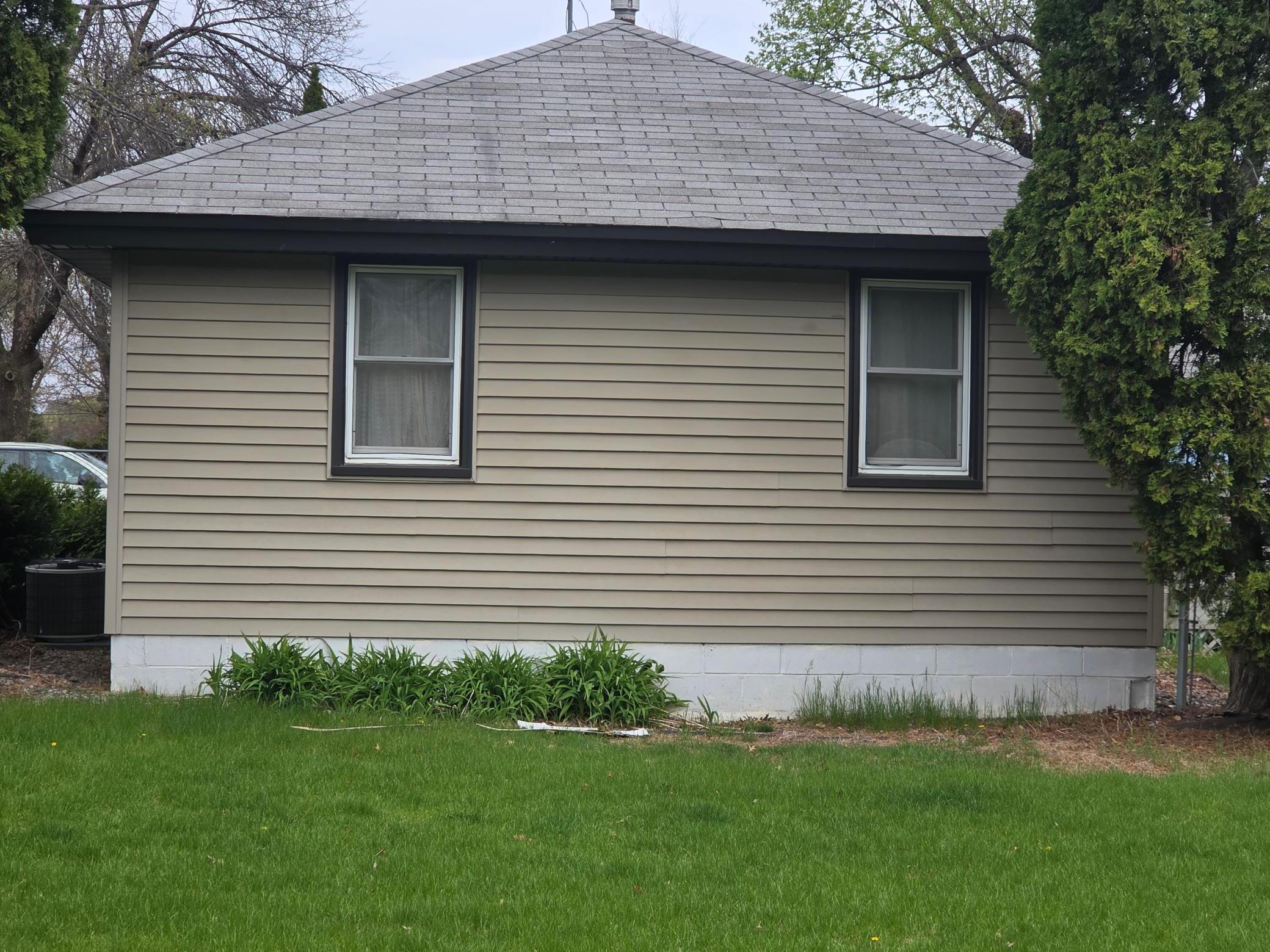 View of Residential at 6800 Perry Avenue, Brooklyn Center MN 55429, Brooklyn Center (4 of 18) - Mike Wilen | Minnesota Team Real Estate