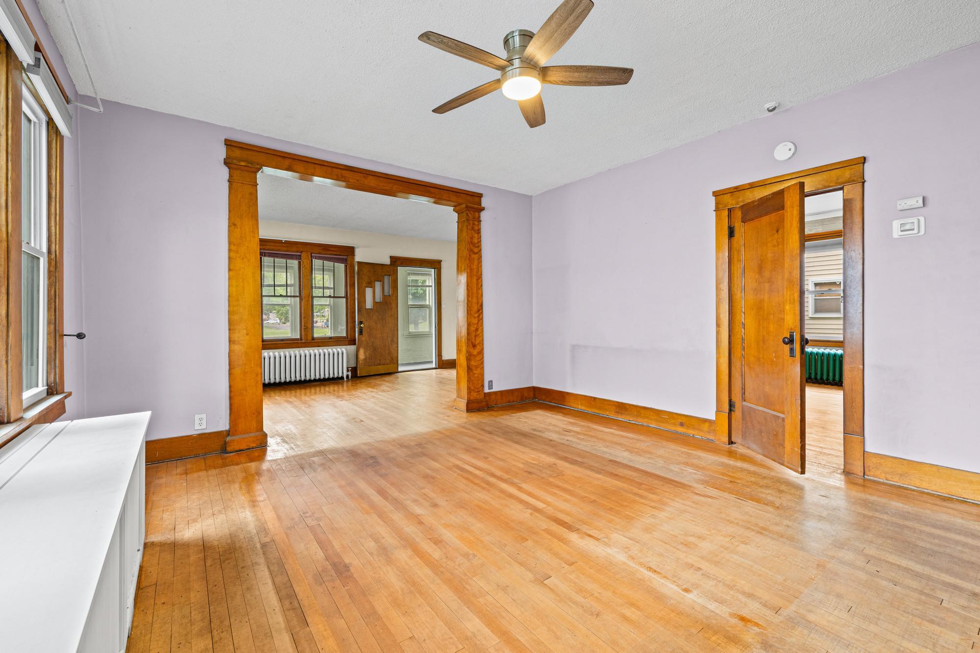 View of Residential at 627 4th Avenue, Shakopee MN 55379, Shakopee (7 of 29) - Mike Wilen | Minnesota Team Real Estate