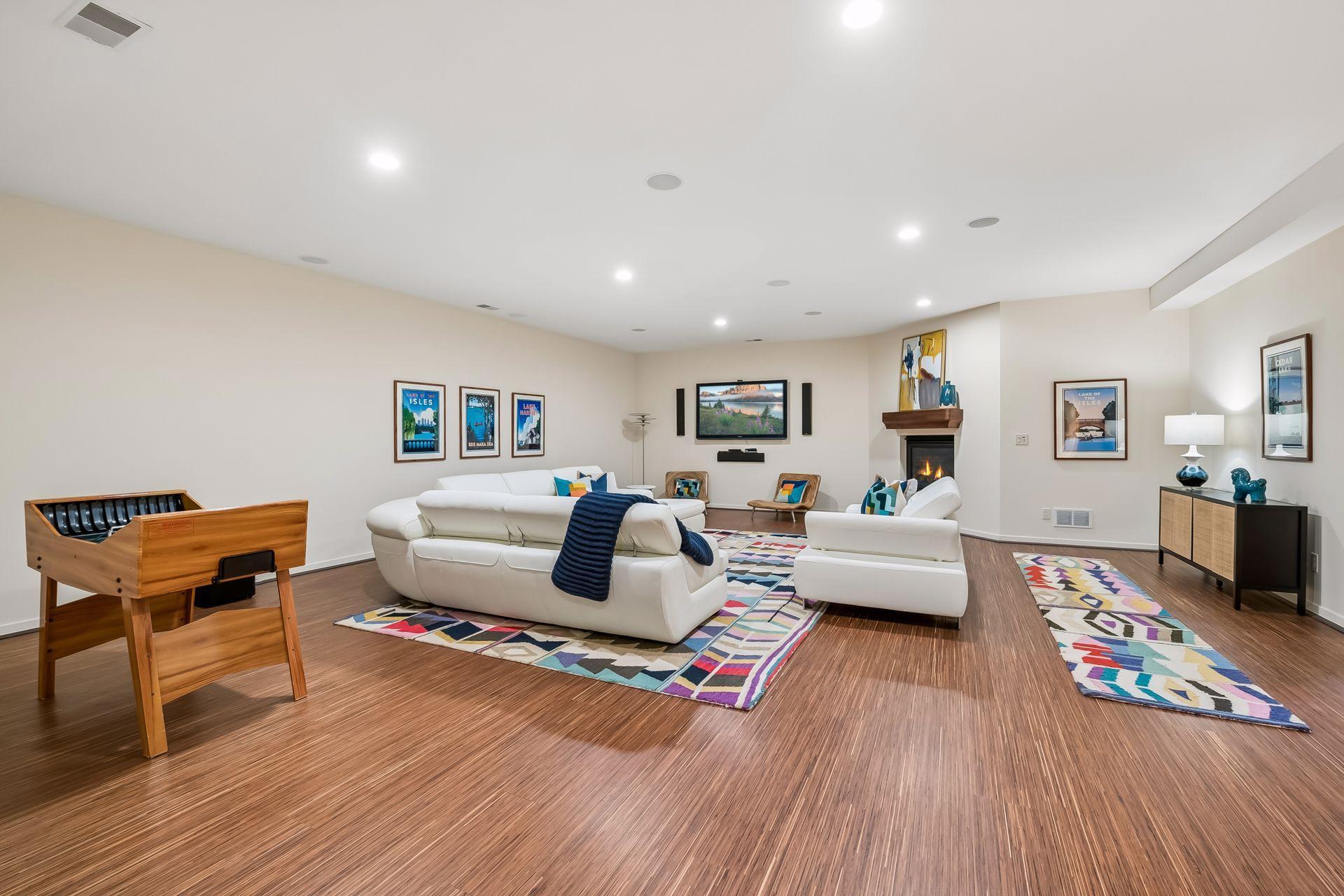 View of Residential at 2100 Lake Of The Isles Parkway, Minneapolis MN 55405, Minneapolis (54 of 76) - Mike Wilen | Minnesota Team Real Estate