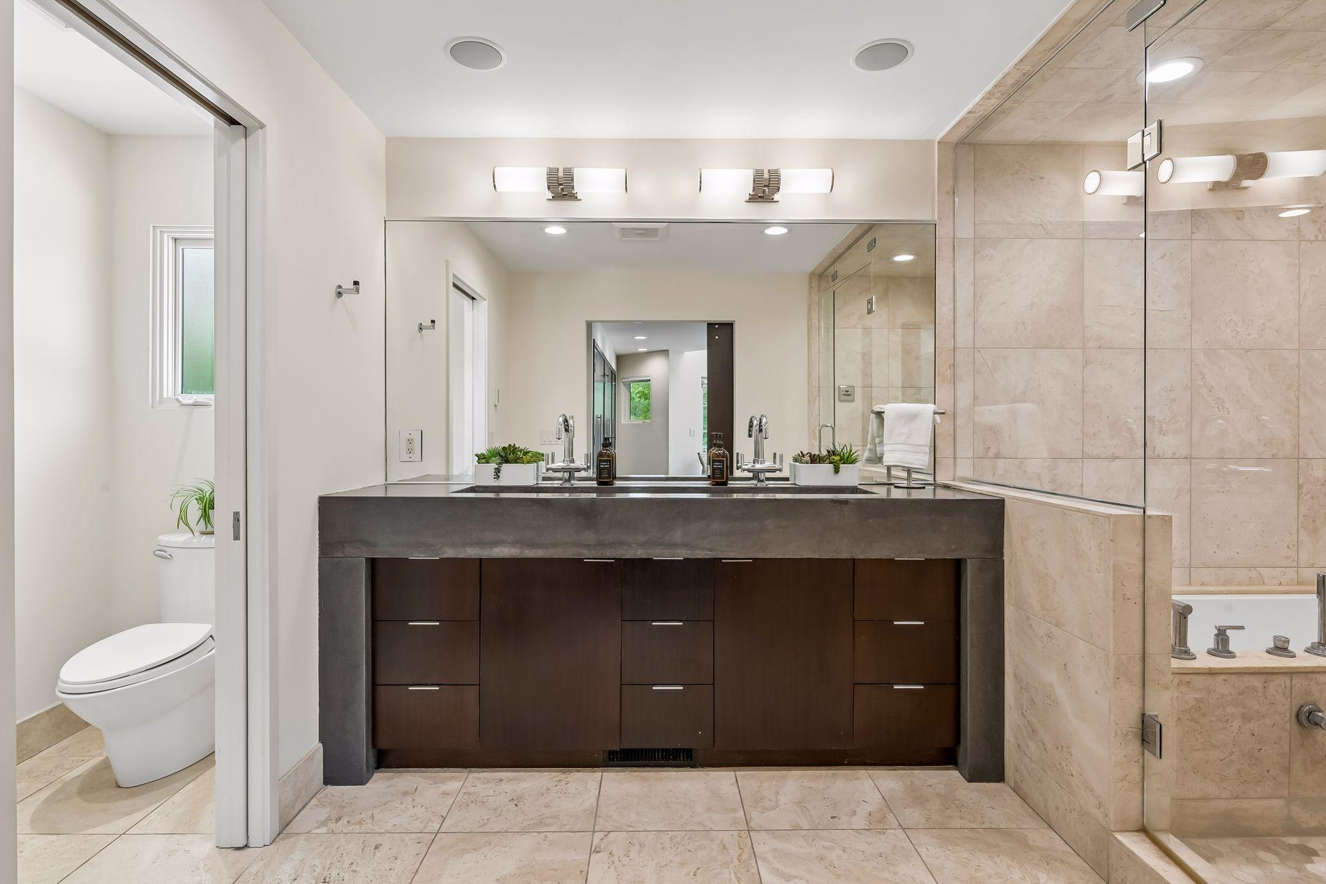 View of Residential at 2100 Lake Of The Isles Parkway, Minneapolis MN 55405, Minneapolis (42 of 76) - Mike Wilen | Minnesota Team Real Estate