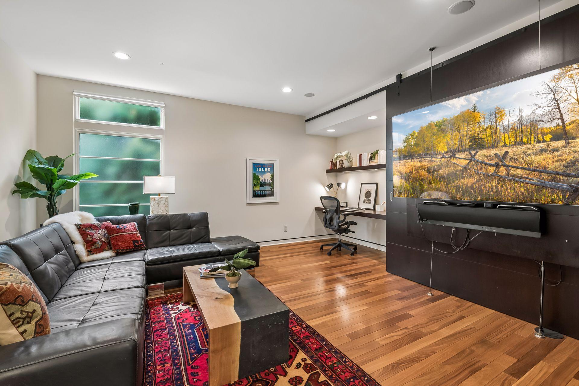 View of Residential at 2100 Lake Of The Isles Parkway, Minneapolis MN 55405, Minneapolis (33 of 76) - Mike Wilen | Minnesota Team Real Estate