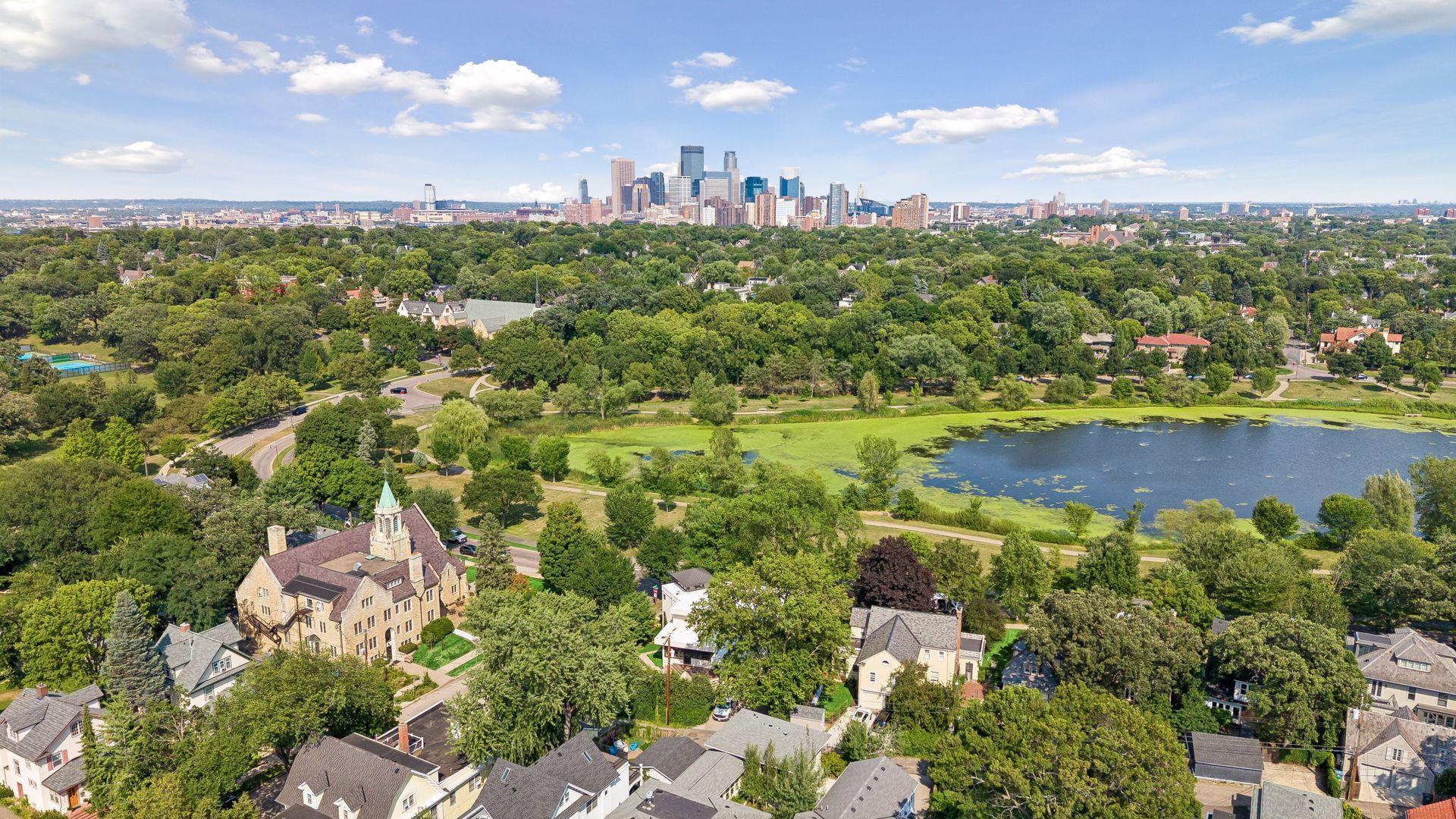 View of Residential at 2100 Lake Of The Isles Parkway, Minneapolis MN 55405, Minneapolis (4 of 76) - Mike Wilen | Minnesota Team Real Estate