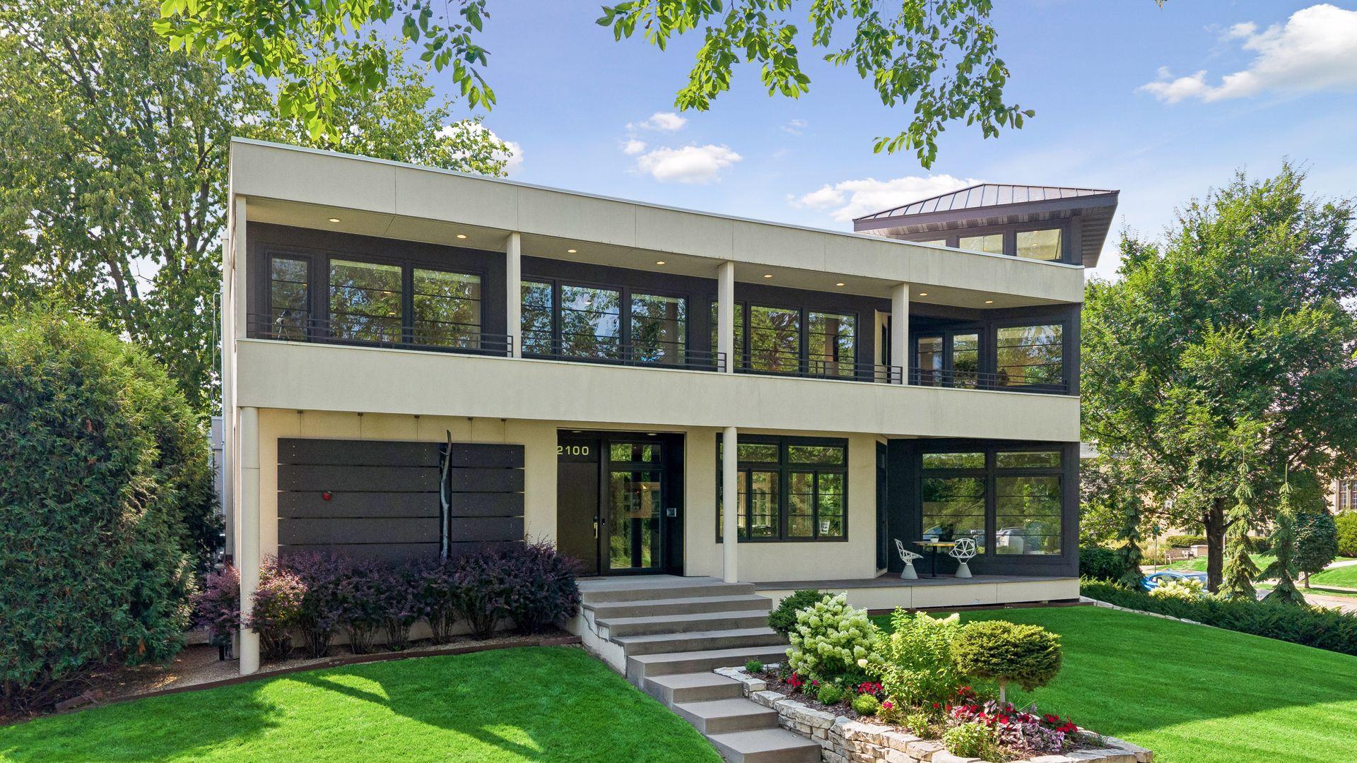 View of Residential at 2100 Lake Of The Isles Parkway, Minneapolis MN 55405, Minneapolis - Mike Wilen | Minnesota Team Real Estate