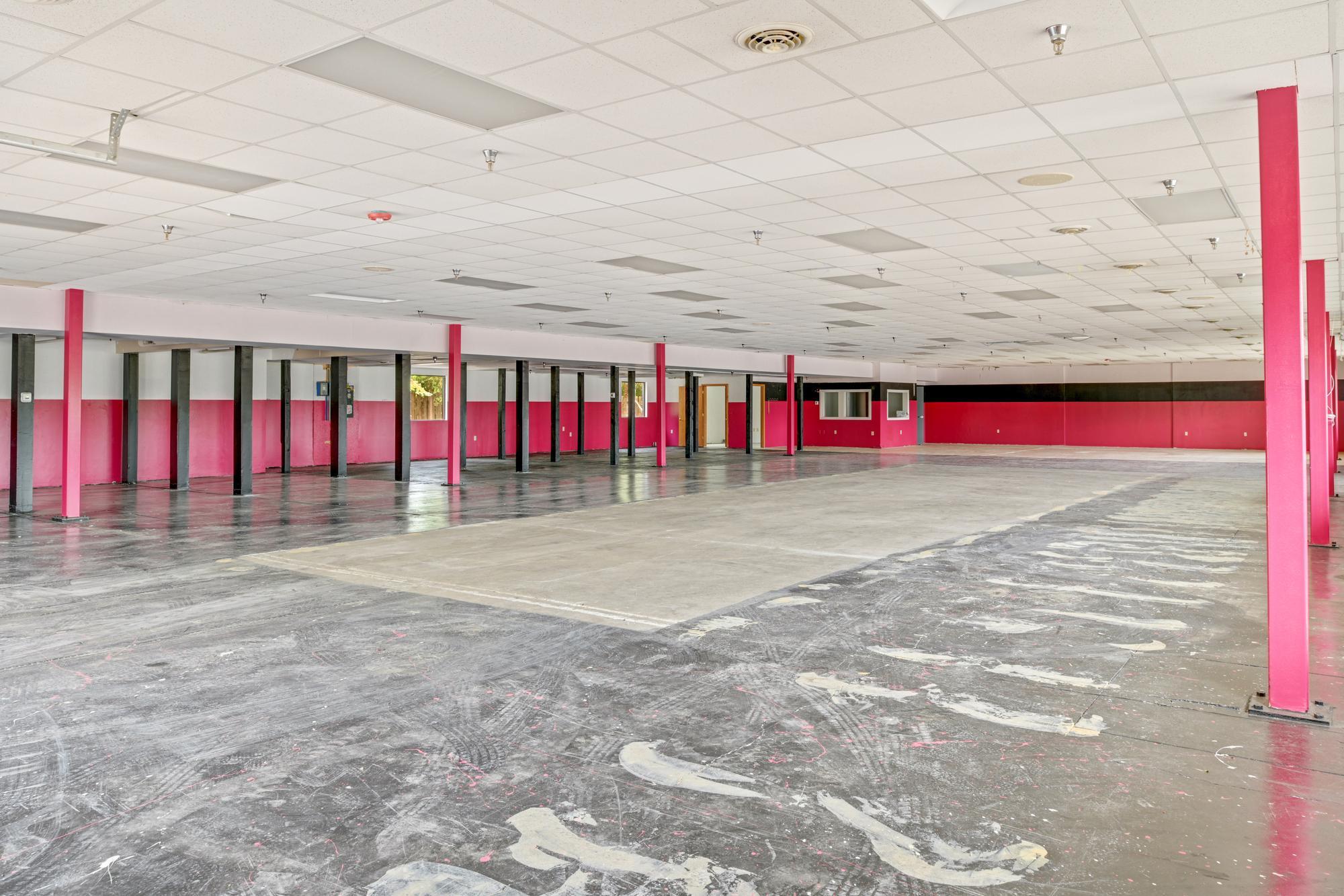View of Commercial Sale at 3050 Coon Rapids Boulevard, Coon Rapids MN 55433, Coon Rapids (16 of 43) - Mike Wilen | Minnesota Team Real Estate