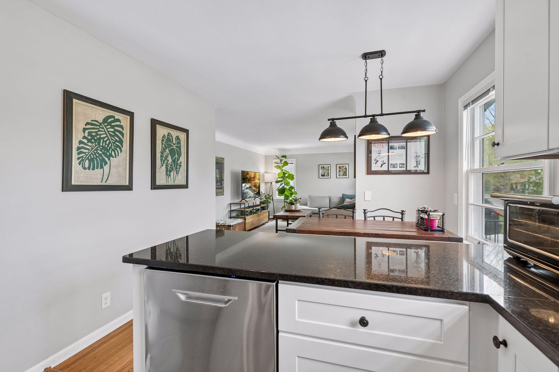 View of Residential at 5523 Girard Avenue, Minneapolis MN 55419, Minneapolis (13 of 39) - Mike Wilen | Minnesota Team Real Estate