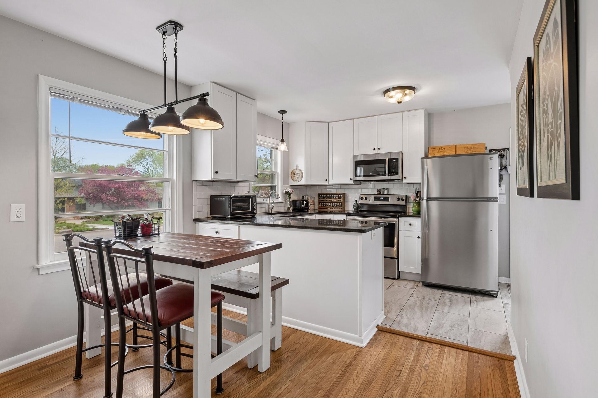 View of Residential at 5523 Girard Avenue, Minneapolis MN 55419, Minneapolis (8 of 39) - Mike Wilen | Minnesota Team Real Estate
