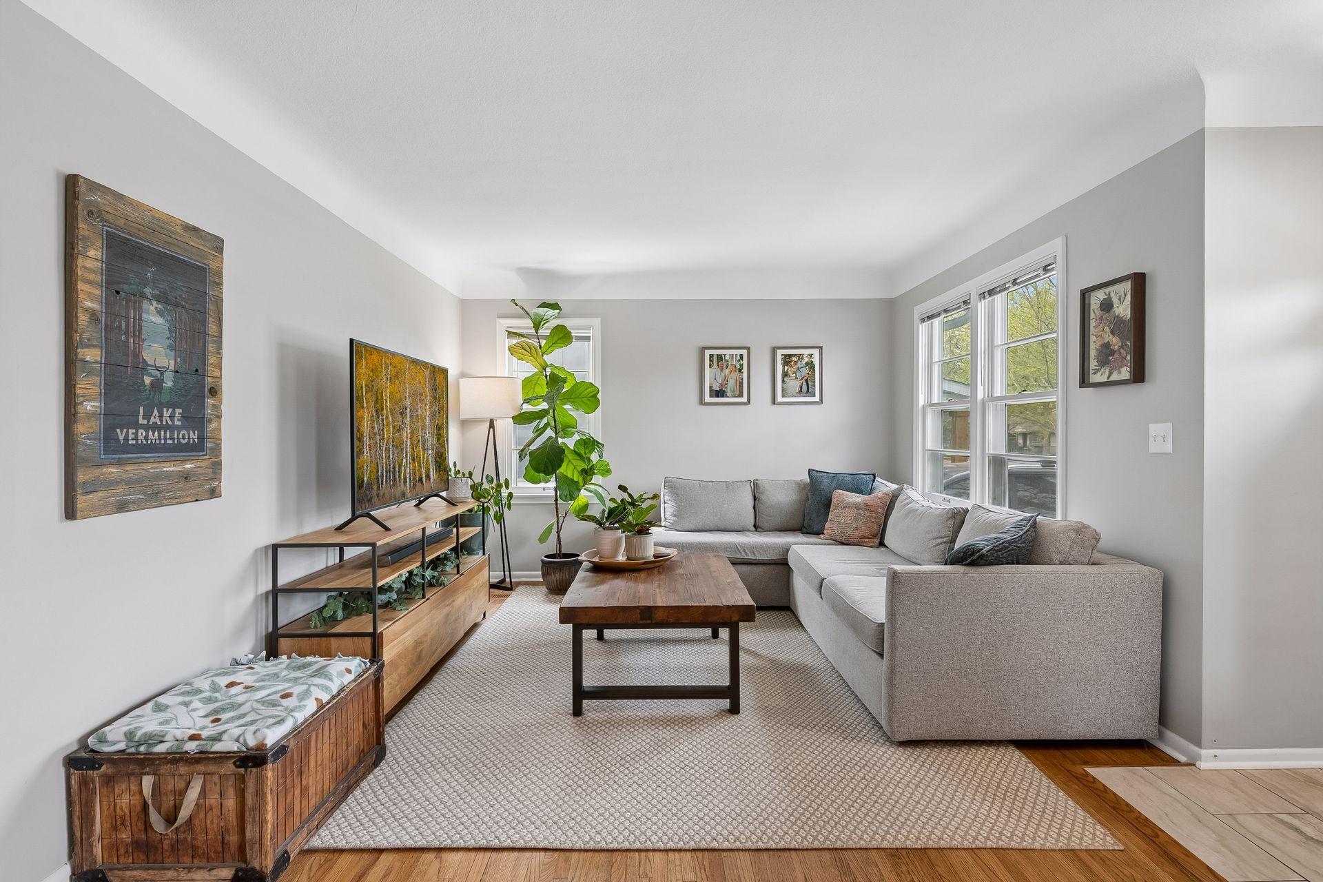 View of Residential at 5523 Girard Avenue, Minneapolis MN 55419, Minneapolis (5 of 39) - Mike Wilen | Minnesota Team Real Estate