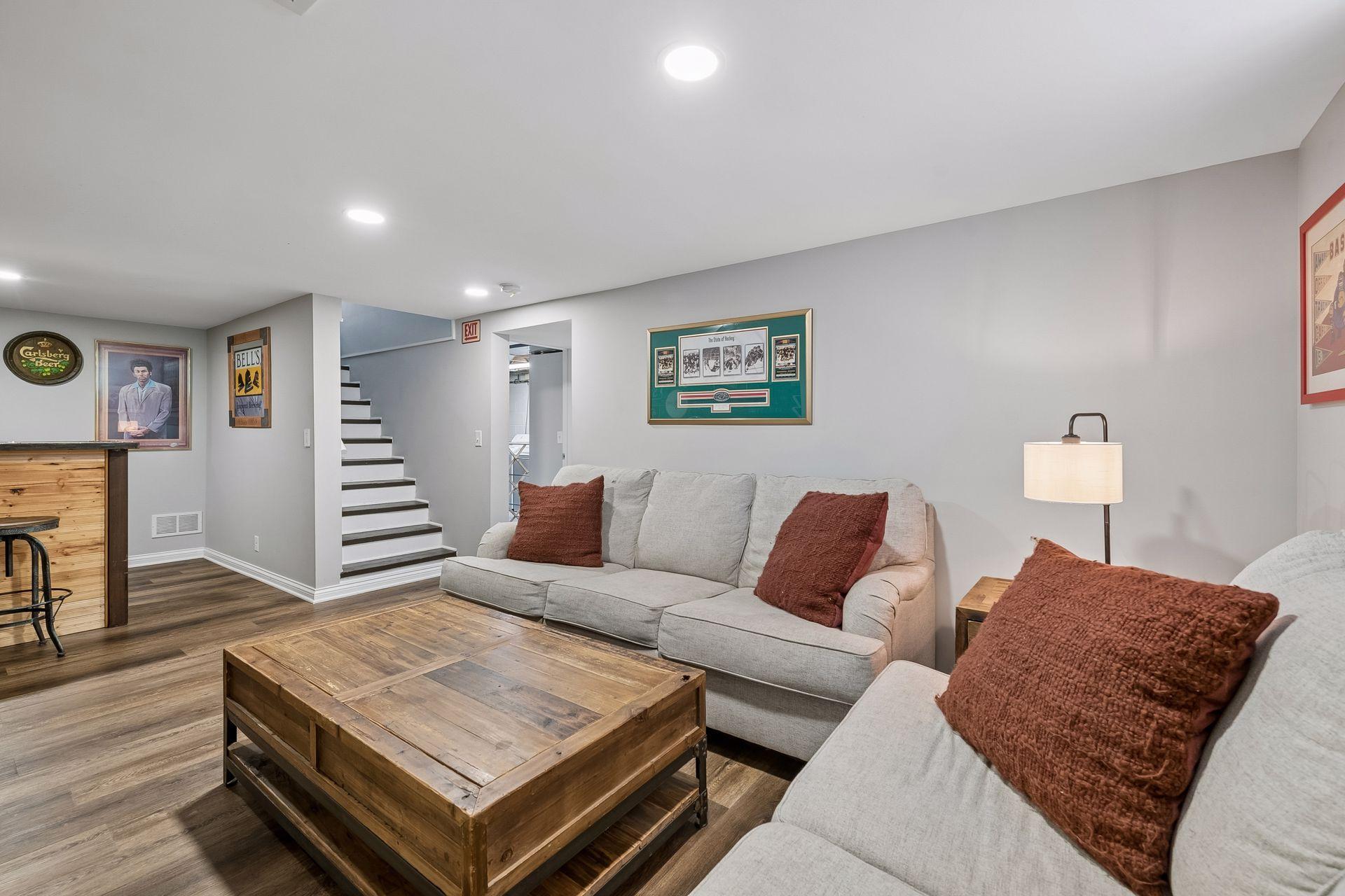 View of Residential at 5523 Girard Avenue, Minneapolis MN 55419, Minneapolis (25 of 39) - Mike Wilen | Minnesota Team Real Estate
