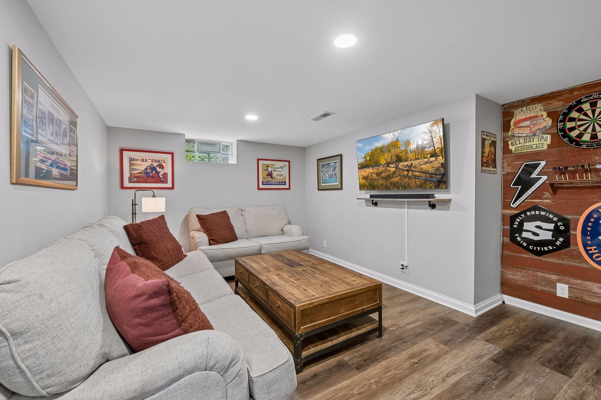 View of Residential at 5523 Girard Avenue, Minneapolis MN 55419, Minneapolis (24 of 39) - Mike Wilen | Minnesota Team Real Estate