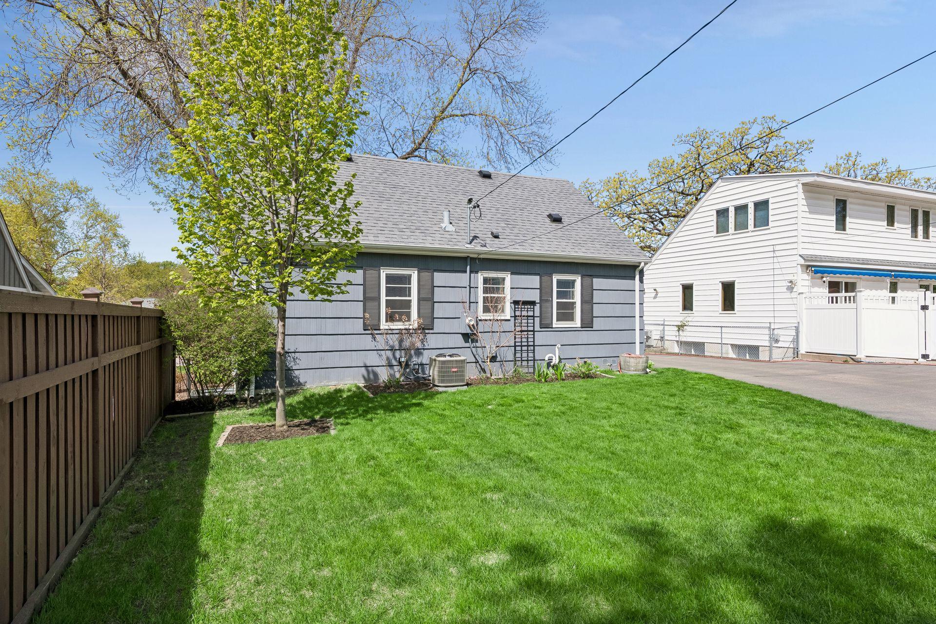 View of Residential at 5523 Girard Avenue, Minneapolis MN 55419, Minneapolis (30 of 39) - Mike Wilen | Minnesota Team Real Estate
