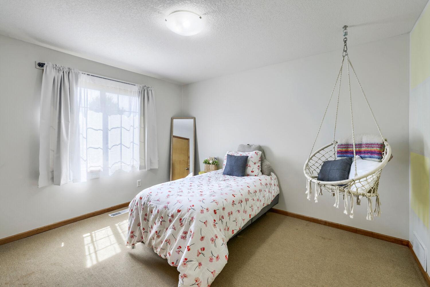 View of Residential at 10538 Scott Avenue, Brooklyn Park MN 55443, Brooklyn Park (29 of 32) - Mike Wilen | Minnesota Team Real Estate