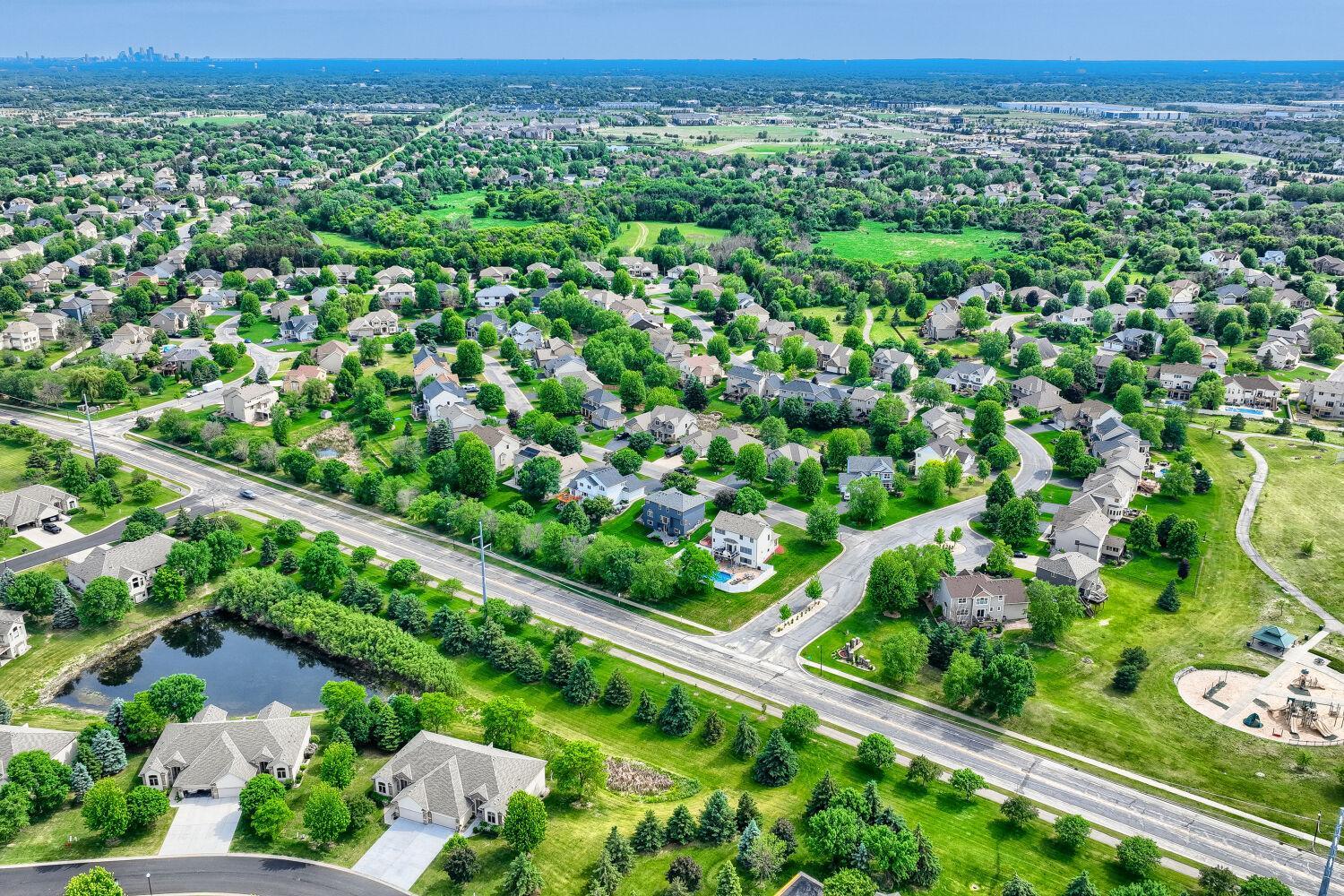 View of Residential at 10538 Scott Avenue, Brooklyn Park MN 55443, Brooklyn Park (21 of 32) - Mike Wilen | Minnesota Team Real Estate