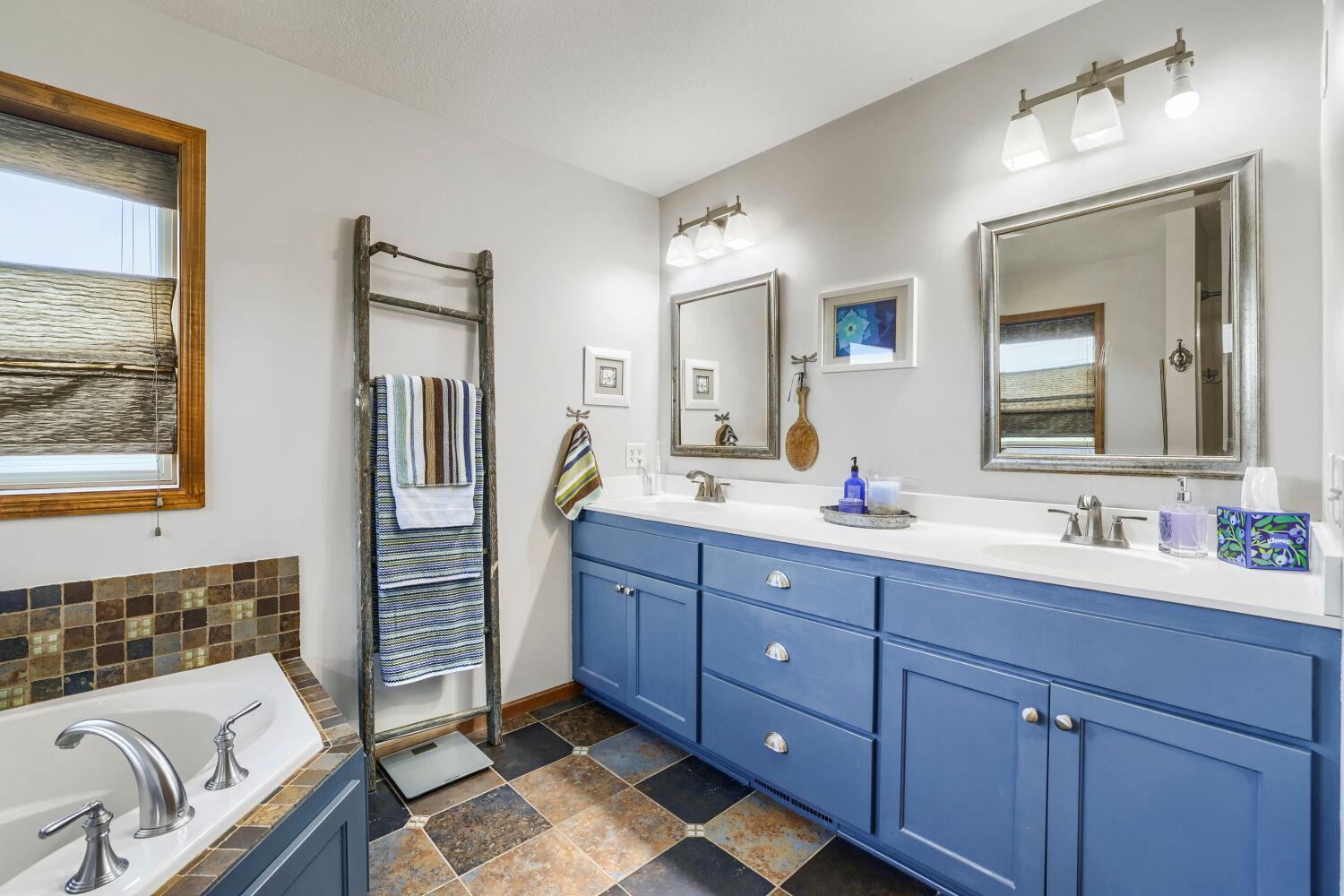 View of Residential at 10538 Scott Avenue, Brooklyn Park MN 55443, Brooklyn Park (15 of 32) - Mike Wilen | Minnesota Team Real Estate