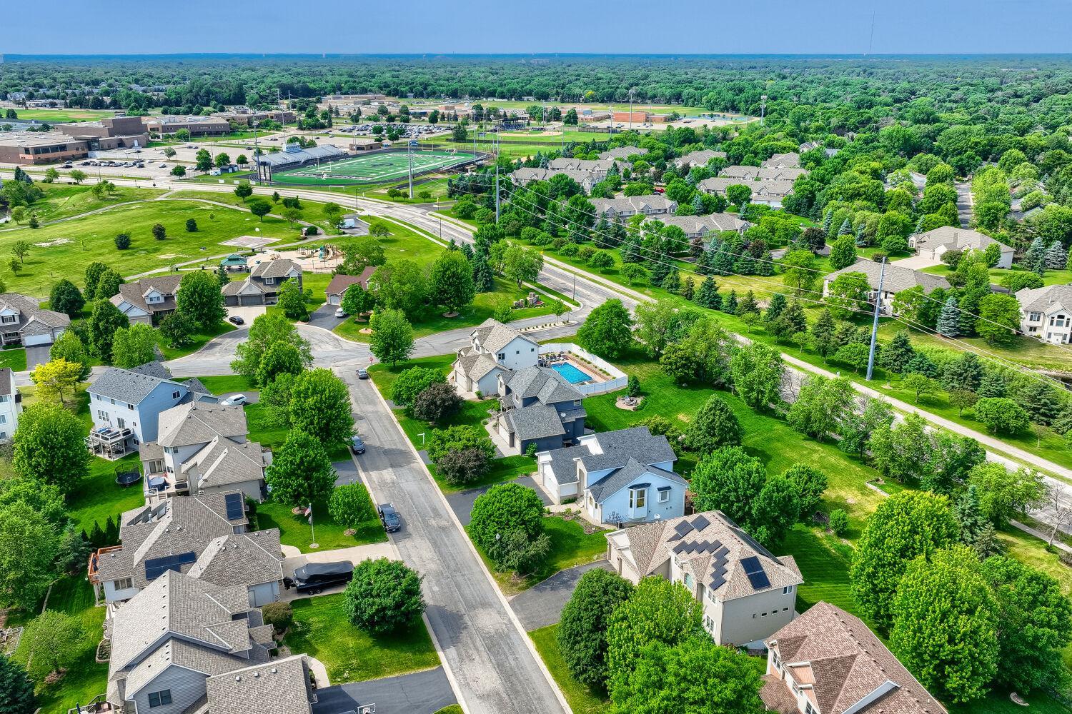 View of Residential at 10538 Scott Avenue, Brooklyn Park MN 55443, Brooklyn Park (4 of 32) - Mike Wilen | Minnesota Team Real Estate
