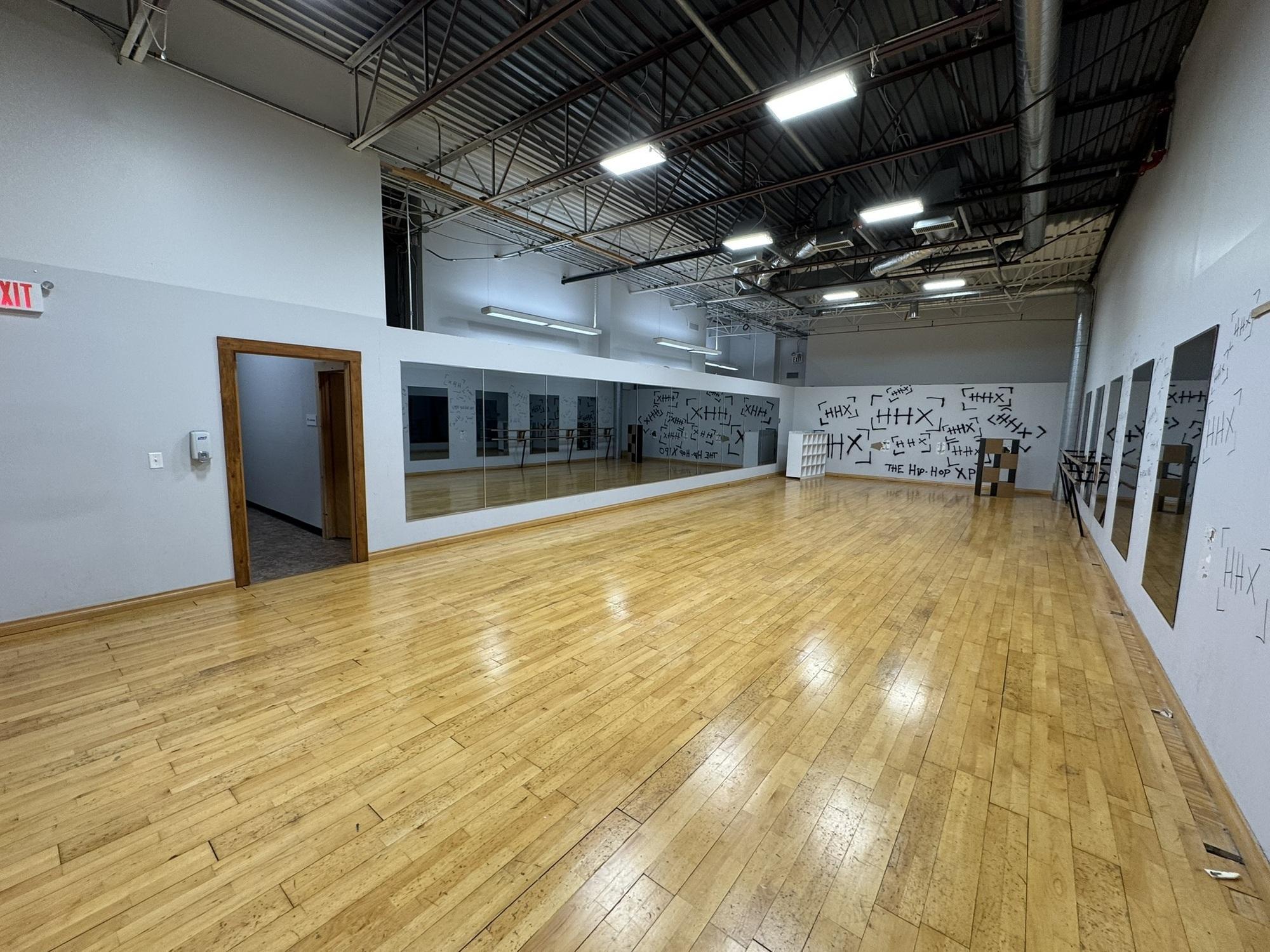 View of Commercial Sale at 14500 Martin Drive, Eden Prairie MN 55344, Eden Prairie (36 of 48) - Mike Wilen | Minnesota Team Real Estate
