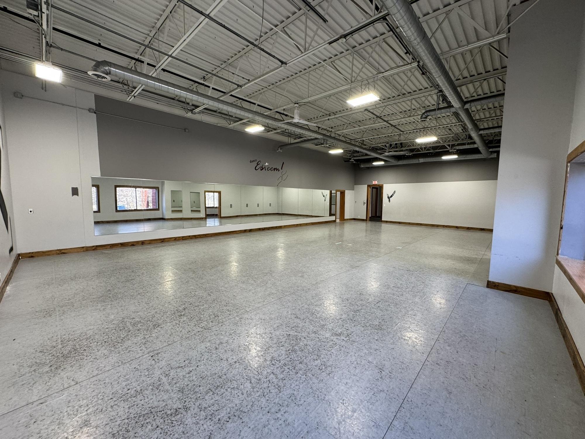 View of Commercial Sale at 14500 Martin Drive, Eden Prairie MN 55344, Eden Prairie (30 of 48) - Mike Wilen | Minnesota Team Real Estate