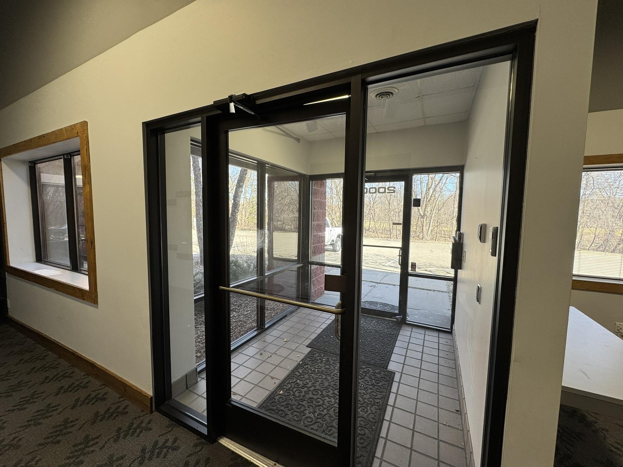 View of Commercial Sale at 14500 Martin Drive, Eden Prairie MN 55344, Eden Prairie (23 of 48) - Mike Wilen | Minnesota Team Real Estate